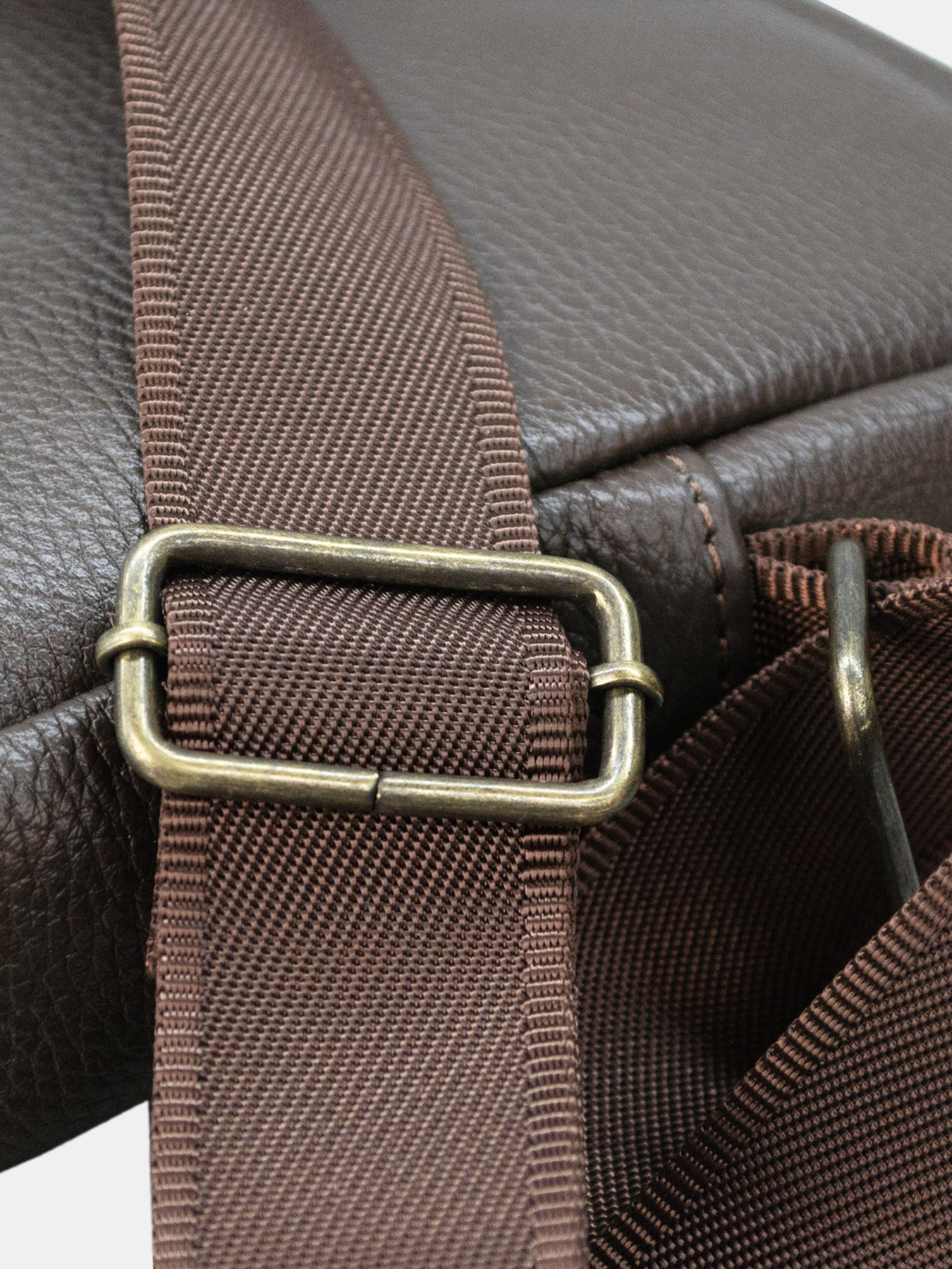 Мессенджер Famk модель 8002 Фото