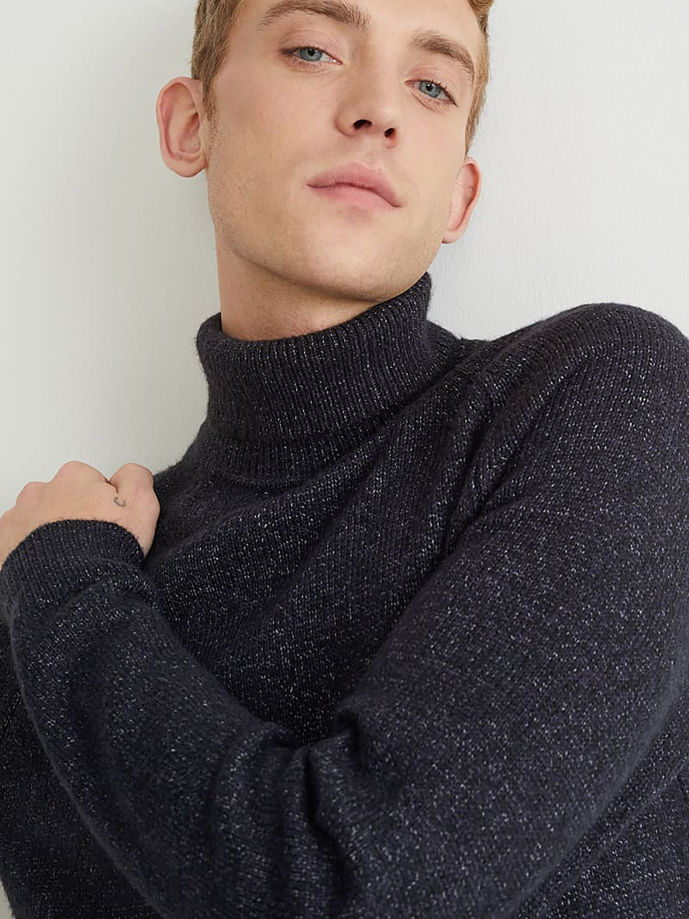 Свитер C&A модель 71552 Фото