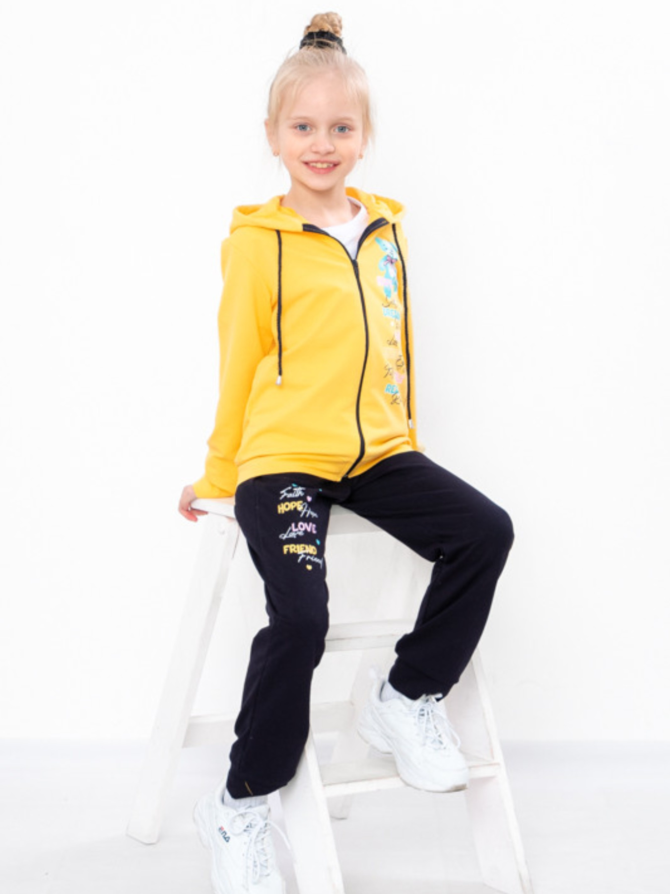 Спортивний костюм Носи своє модель 6018-057-33-2-svtlo-psochnij-vedmedik Фото