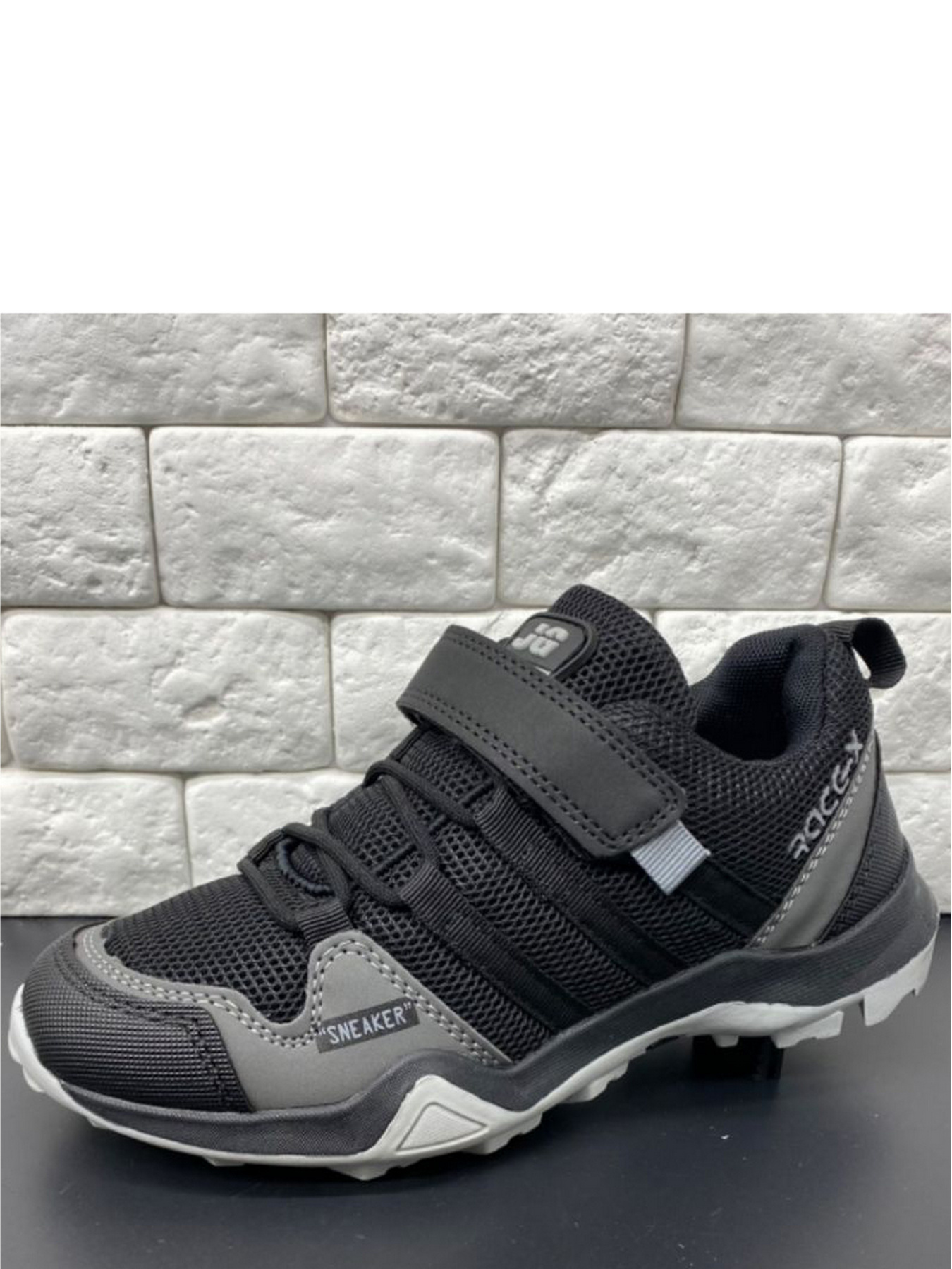 Кроссовки JONG GOLF модель CN11169-0 Фото