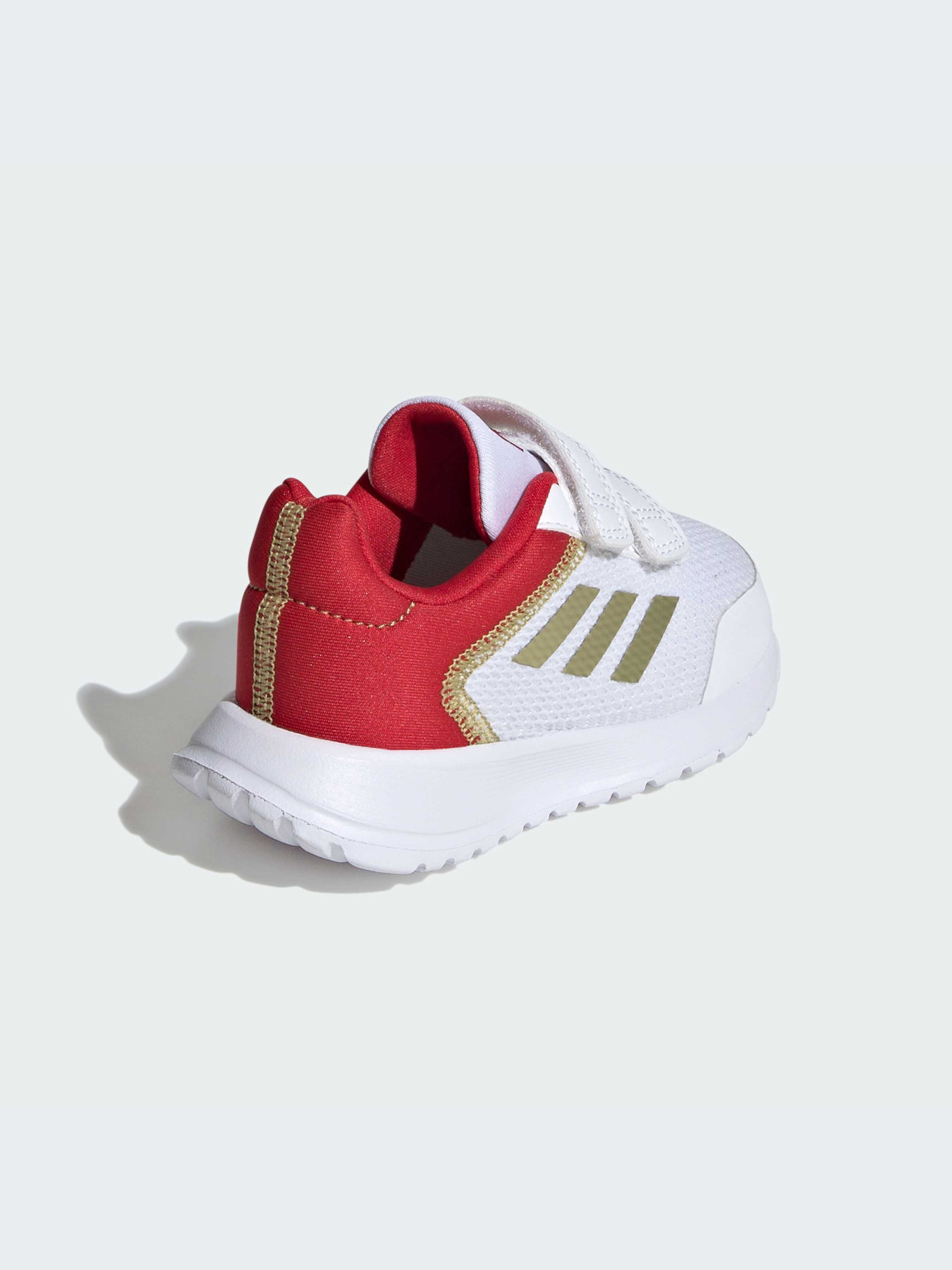 Кросівки повсякденні Adidas модель IG8571 Фото