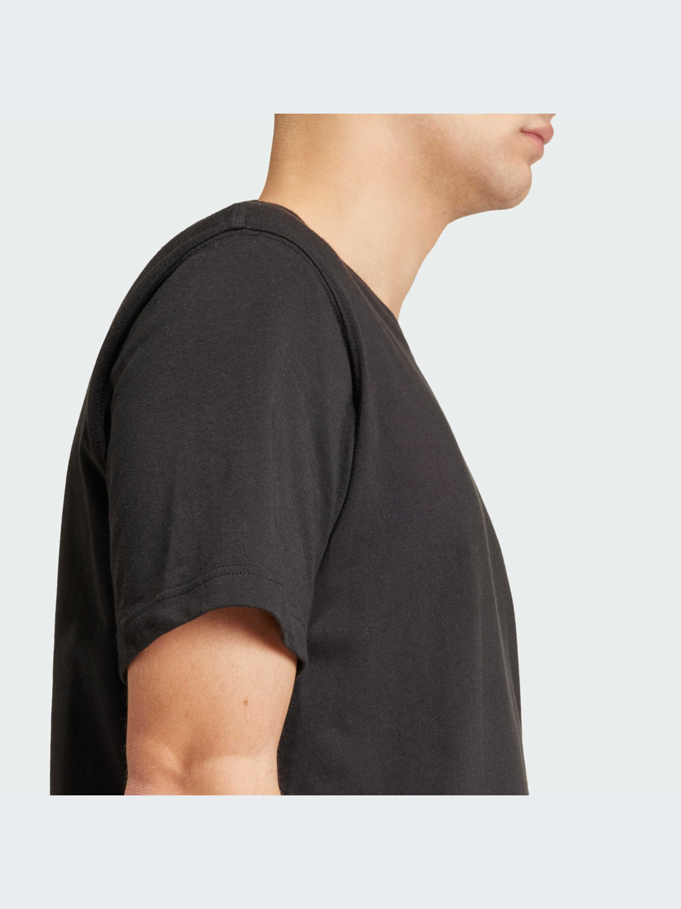 Футболка Adidas модель IR9690 Фото