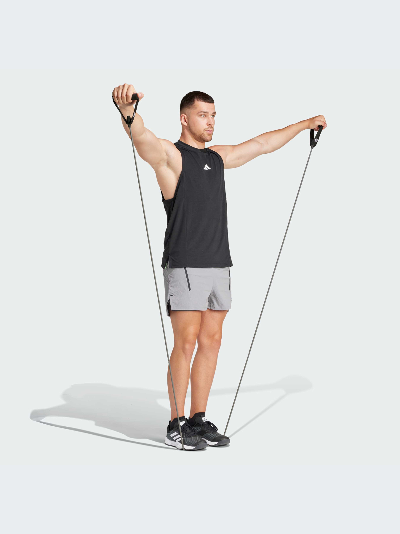 Спортивні шорти Adidas модель IT7519 Фото