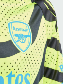 Футболка Adidas модель HZ2106 Футболка Adidas модель HZ2106 Фото