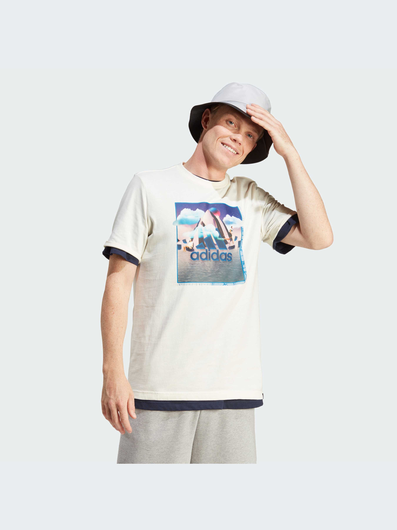 Футболка Adidas Graphics модель IM8318 Фото