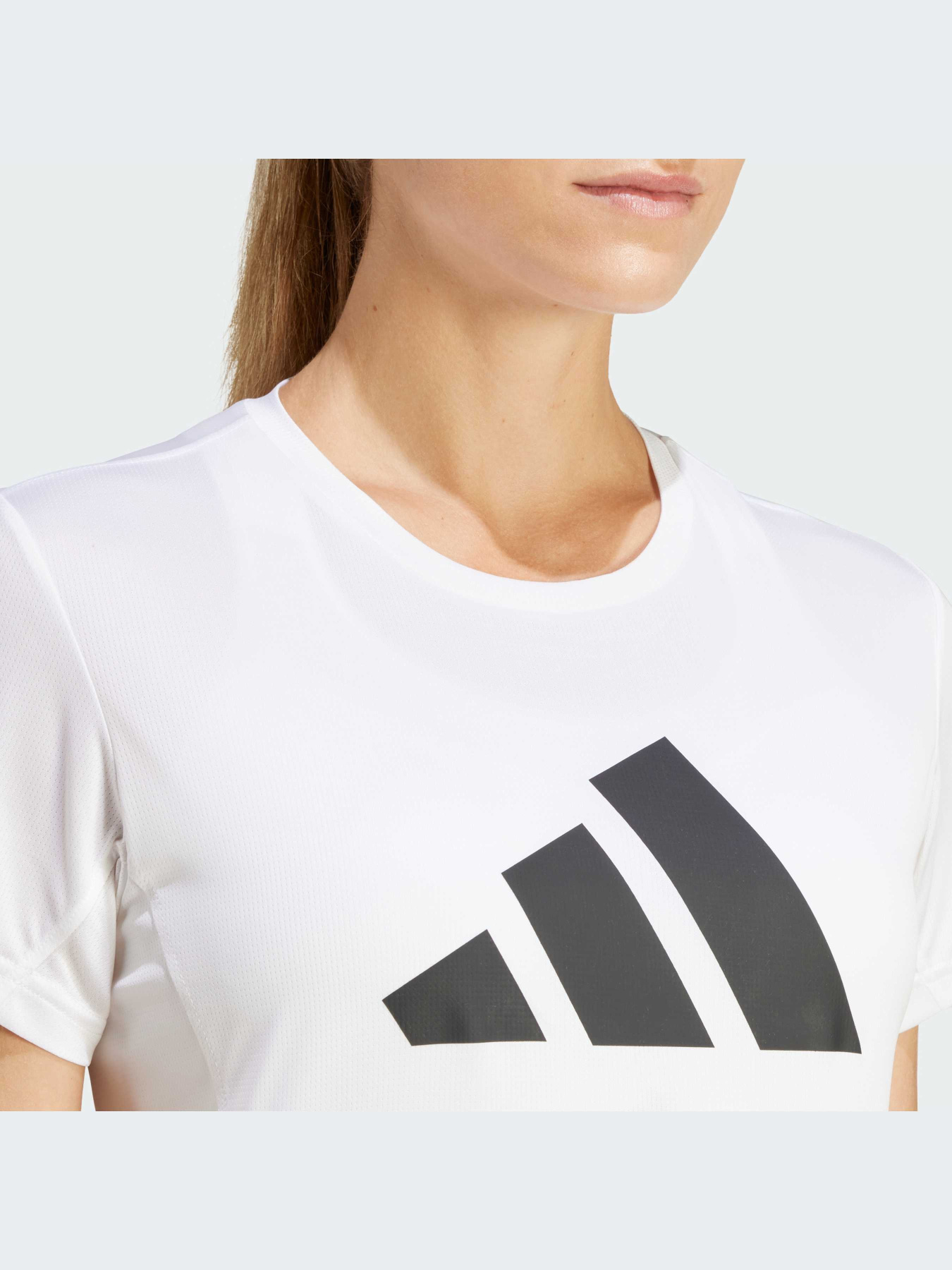 Футболка спортивная Adidas модель IN0111 Фото