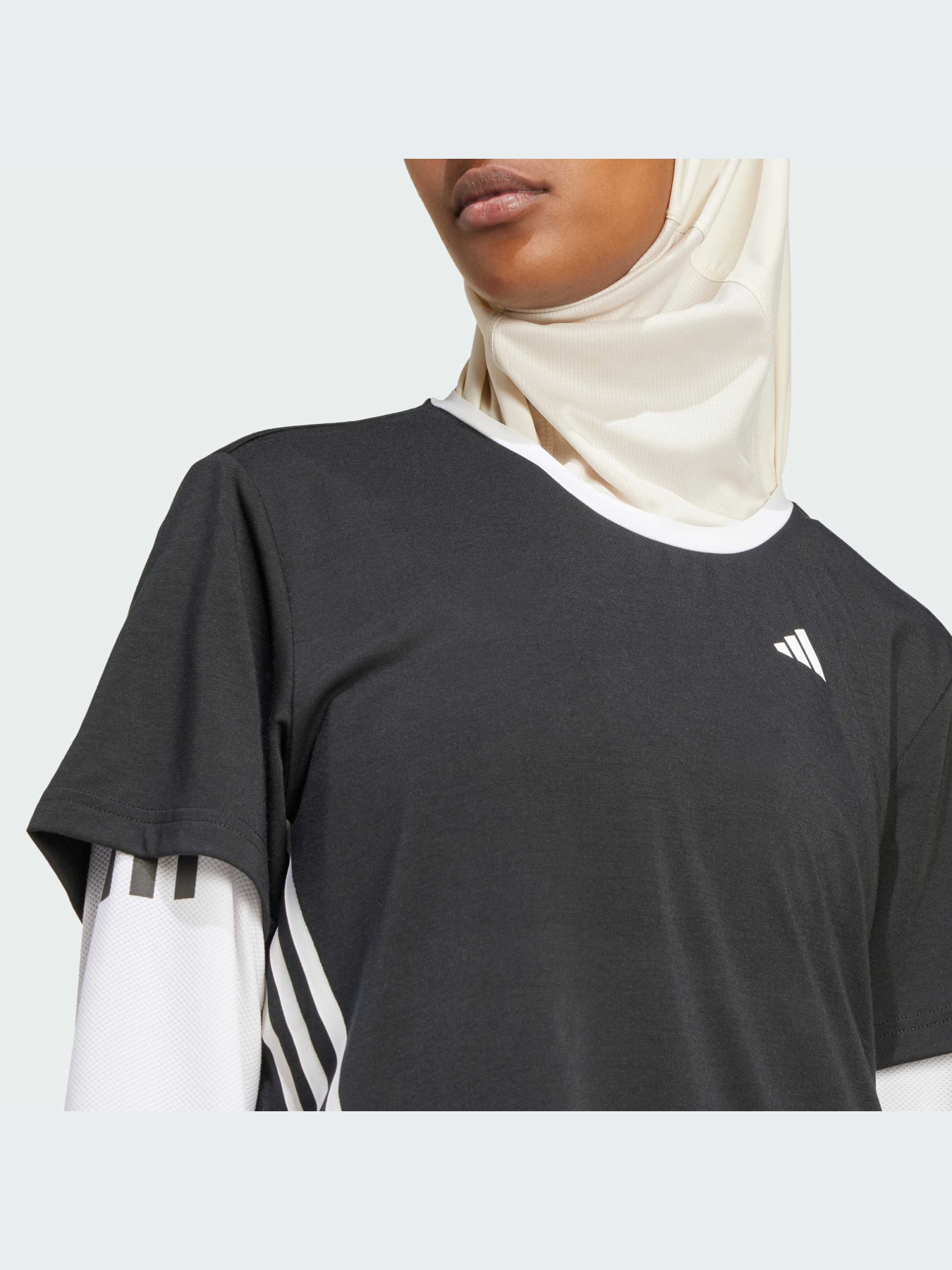 Спортивна футболка Adidas 3 Stripes модель IW8783 Фото