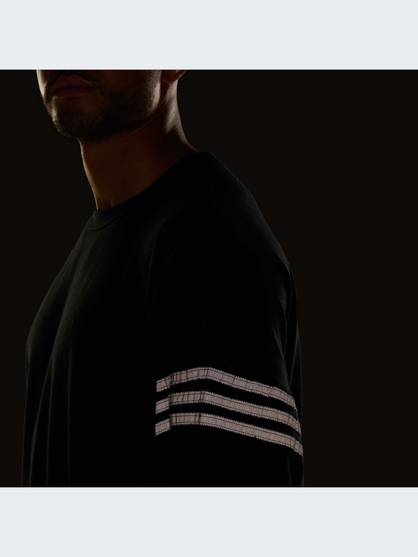 Лонгслив Adidas модель IR9446 Фото