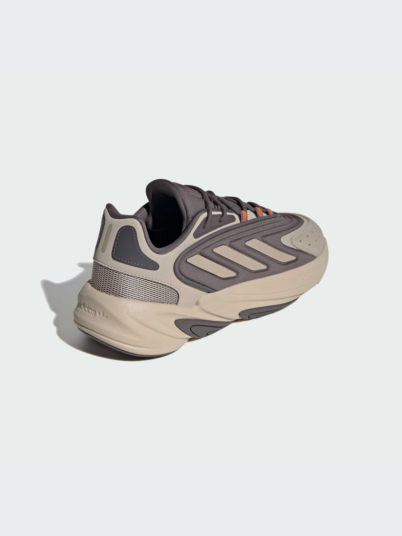 Кроссовки Adidas Ozweego модель IF8670 Фото