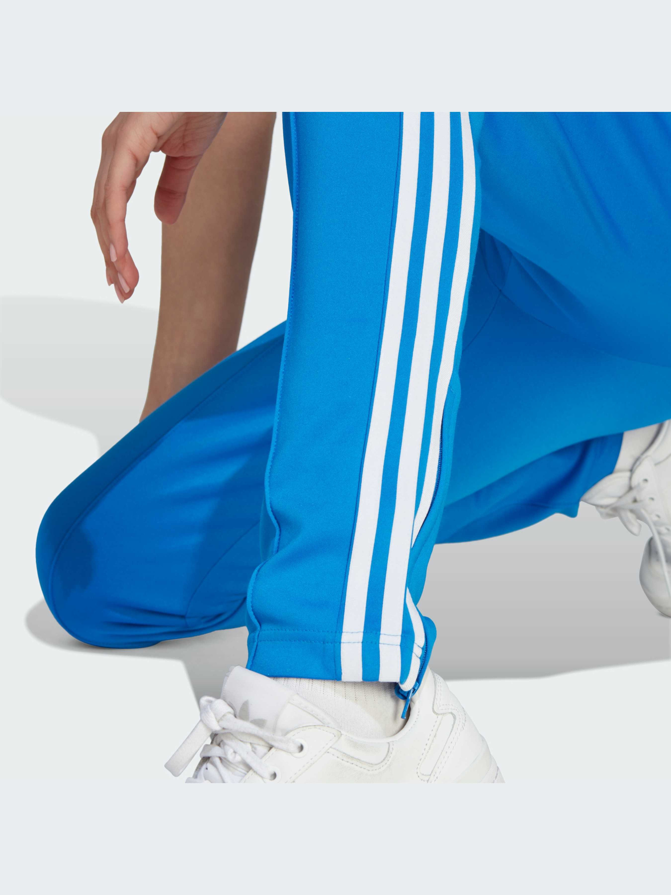 Брюки Adidas модель IL8817-KZ Фото