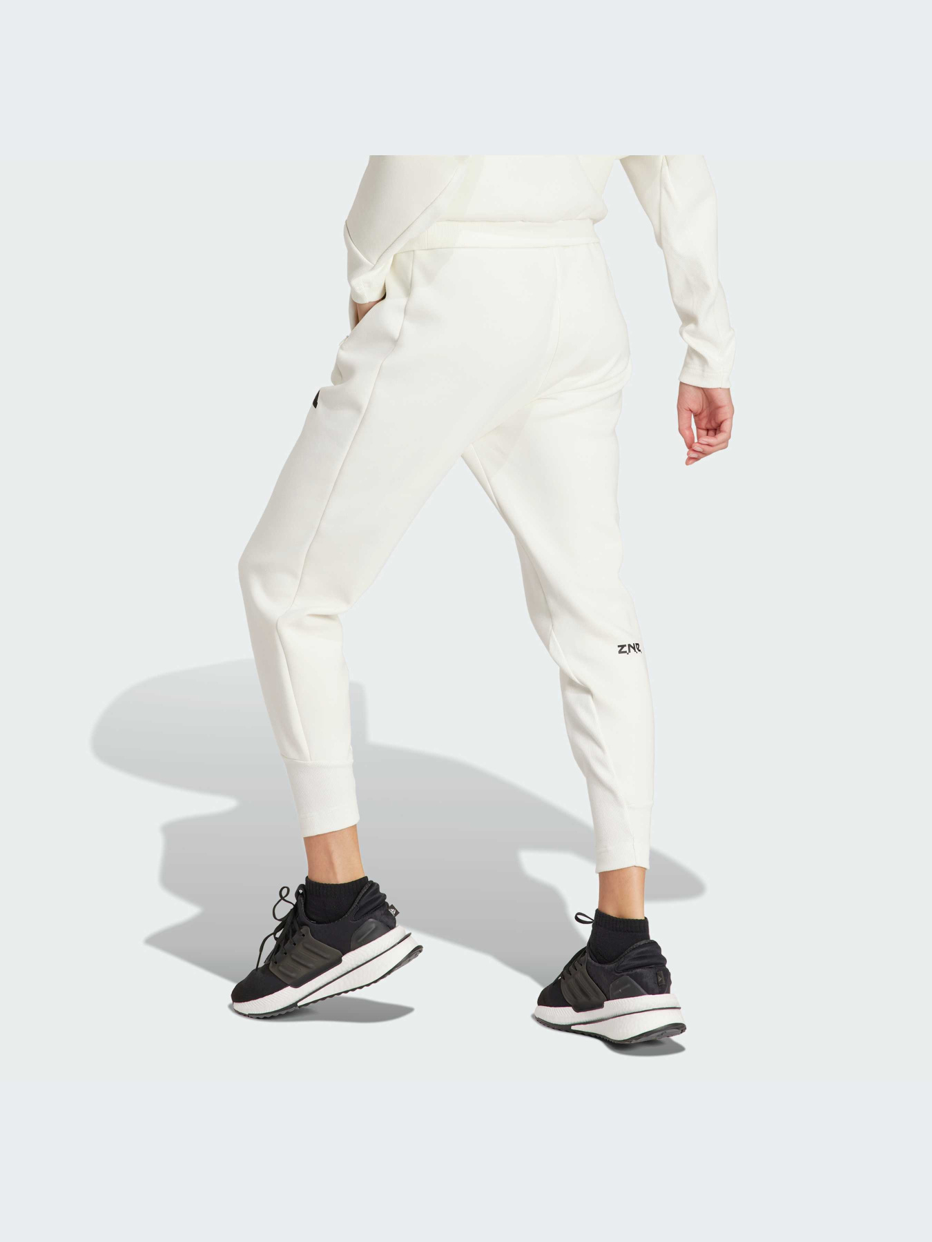 Брюки Adidas ZNE модель IS3912-KZ Фото