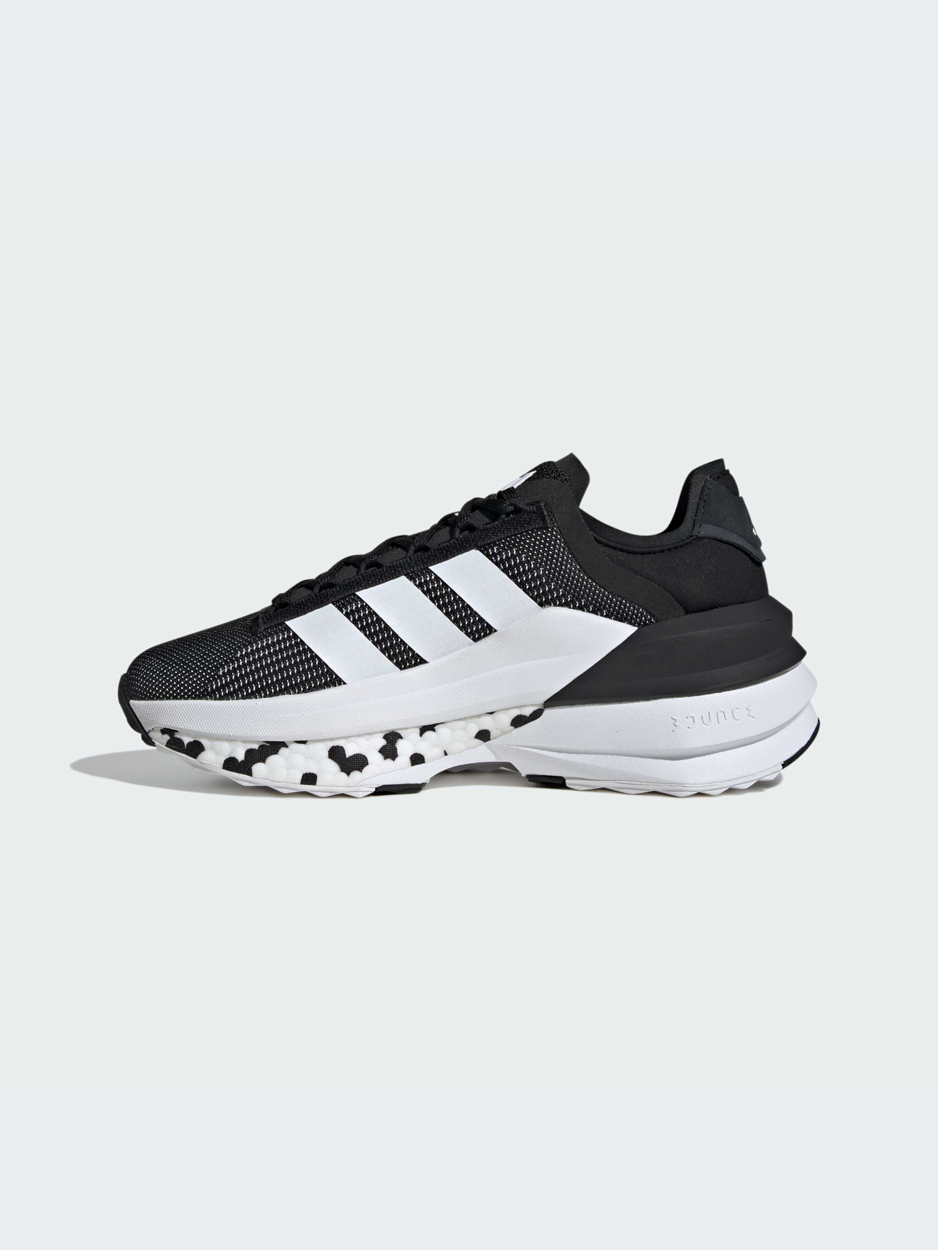 Кроссовки Adidas AVRYN модель IE8459-KZ Фото