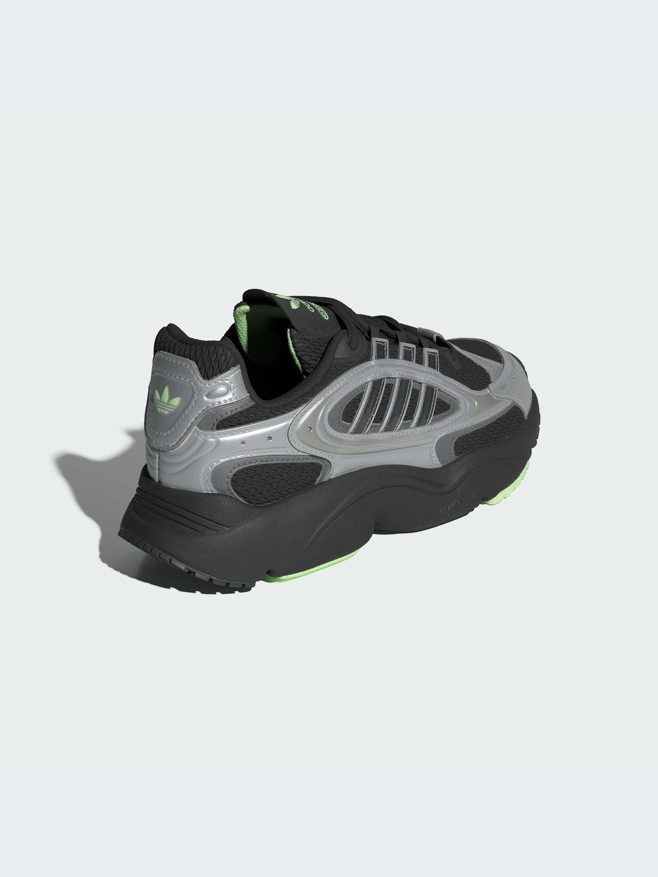 Кроссовки Adidas Ozweego модель IE5842-KZ Фото