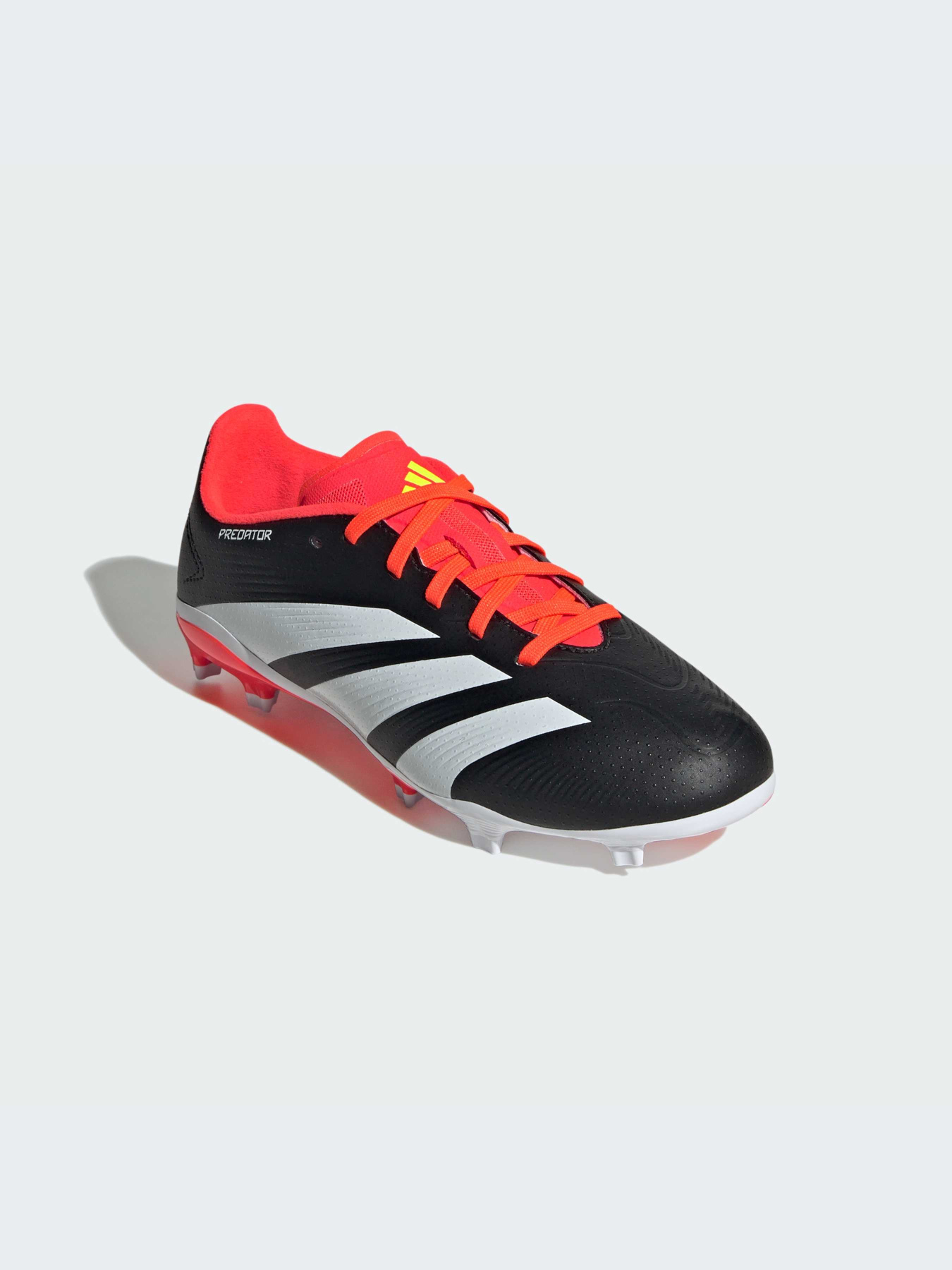 Кроссовки Adidas Predator модель IG7748-KZ Фото
