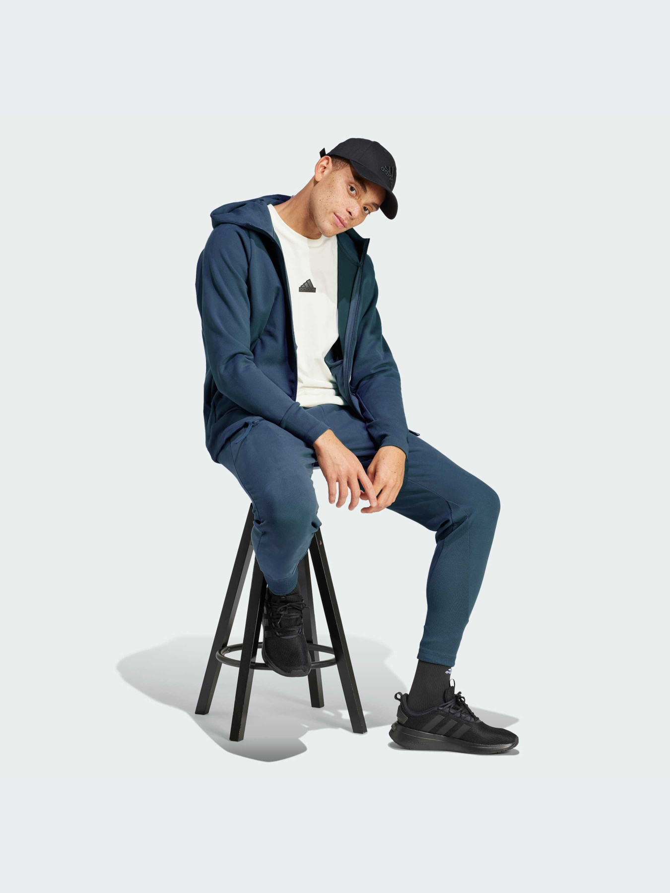 Кофта Adidas ZNE модель IR5240 Фото