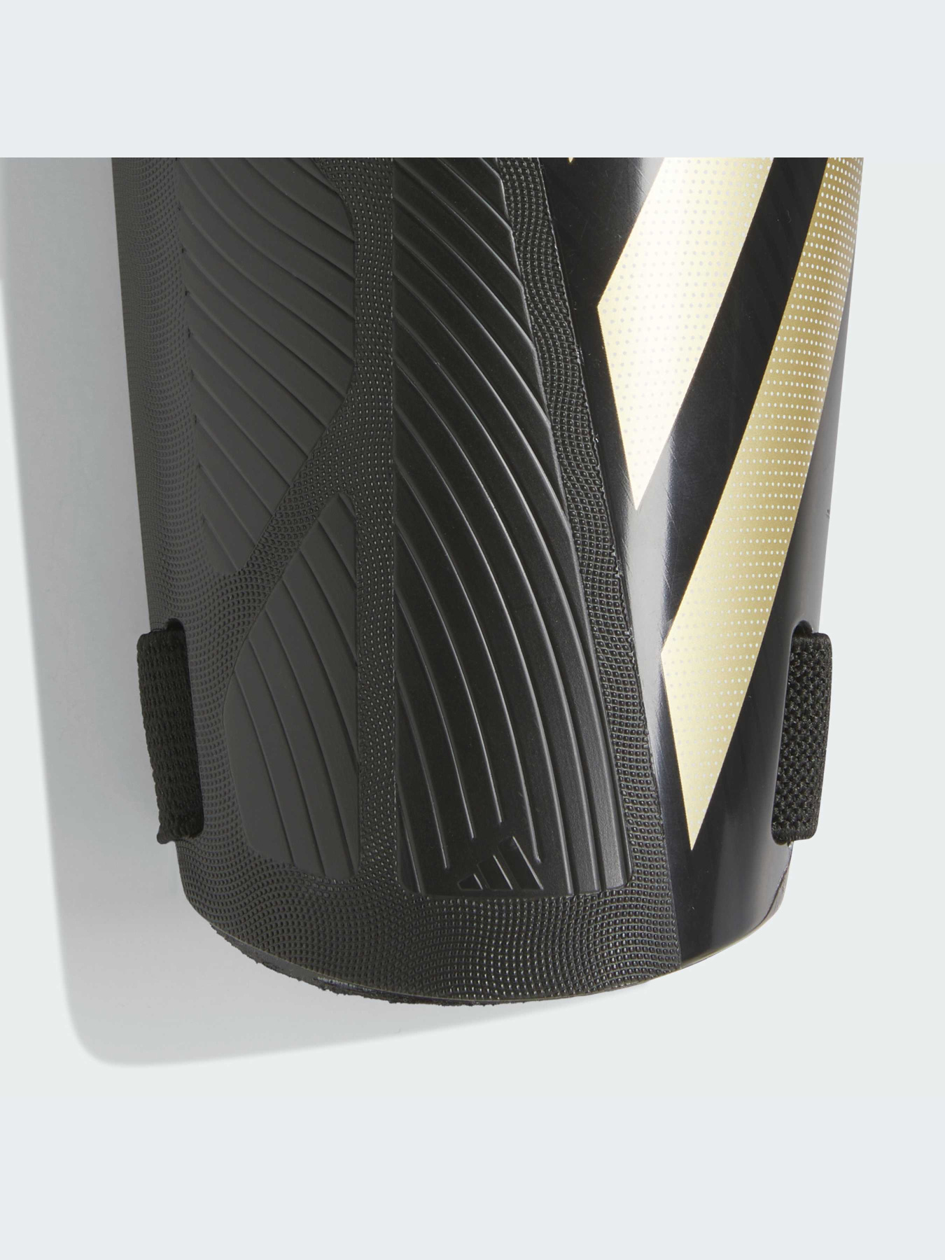 Щитки Adidas Tiro модель IP3998 Фото