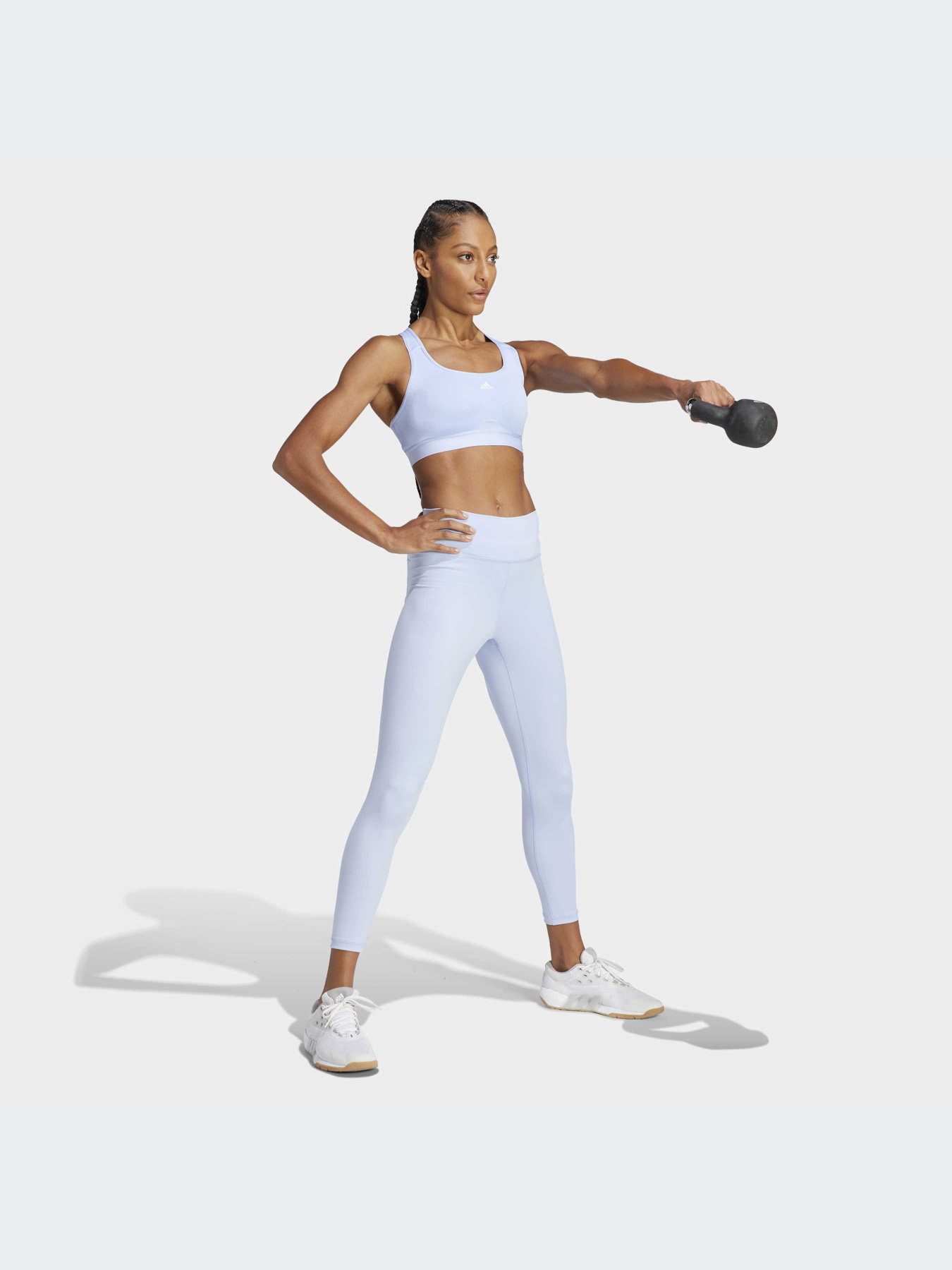 Спортивный топ Adidas Clima модель HS2995 Фото