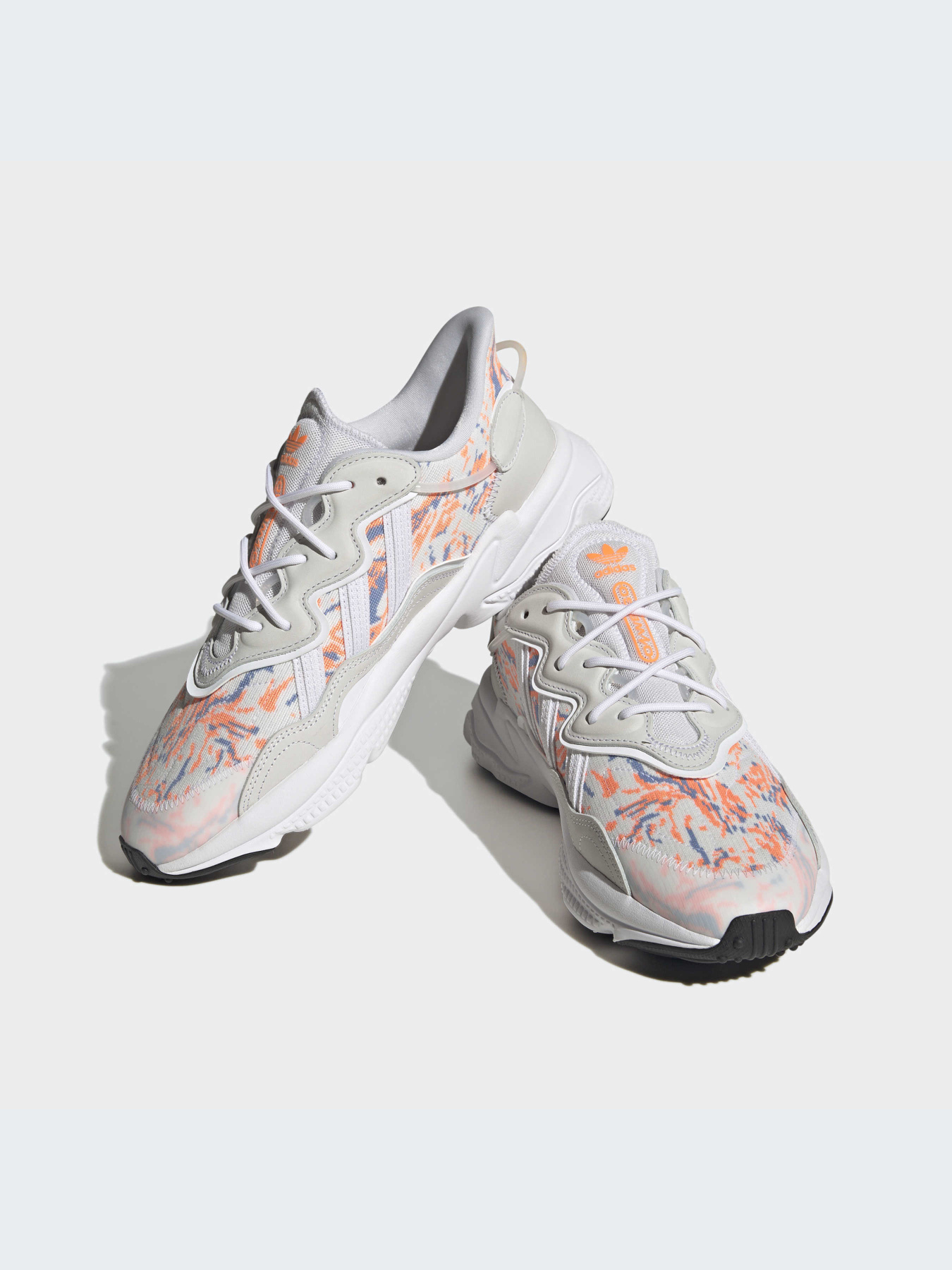 Кроссовки Adidas Ozweego модель HP6380 Фото