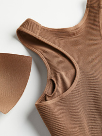 Топ спортивный H&M модель 71043 Фото