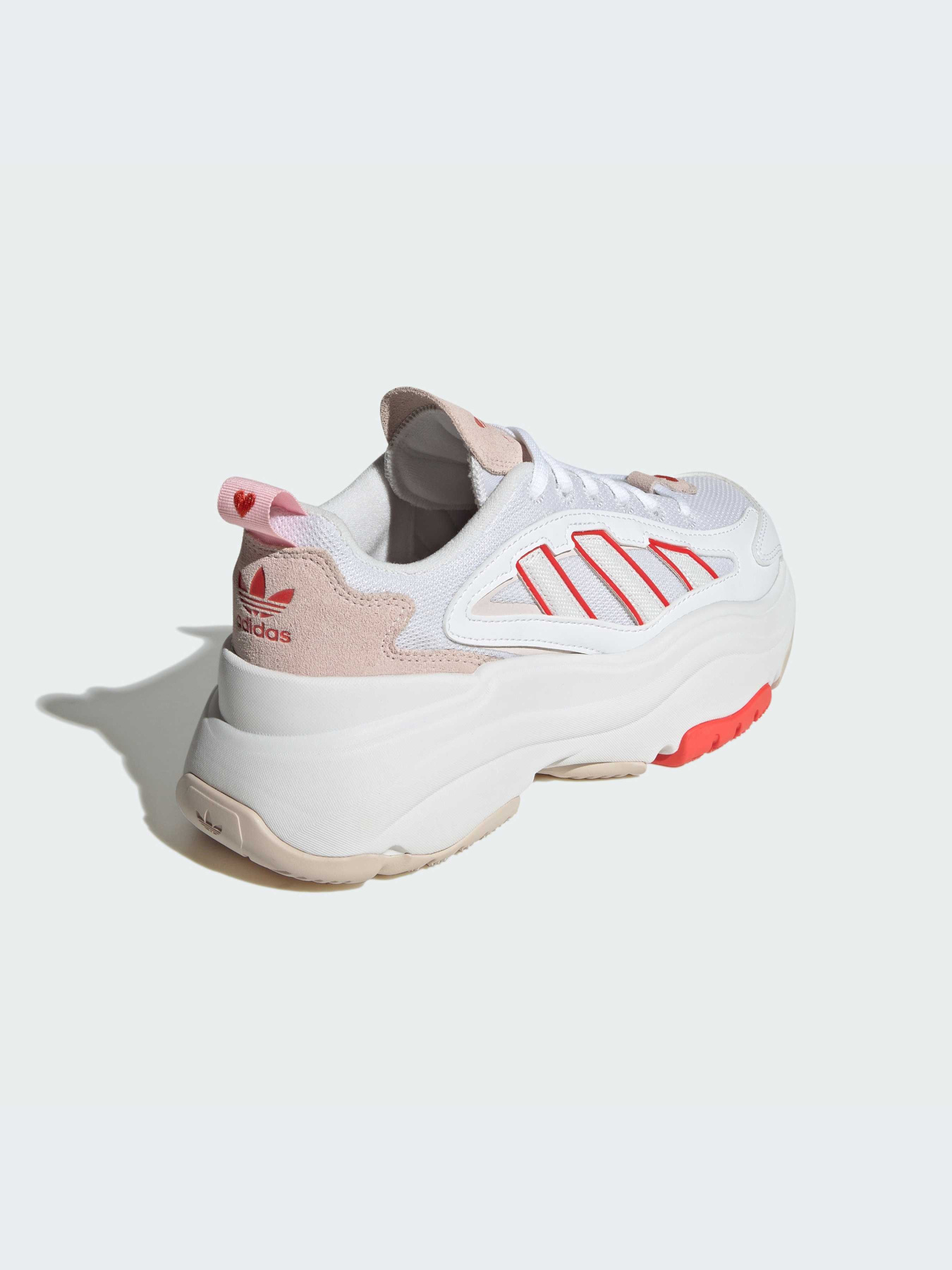 Кроссовки Adidas Ozweego модель ID8348-KZ Фото