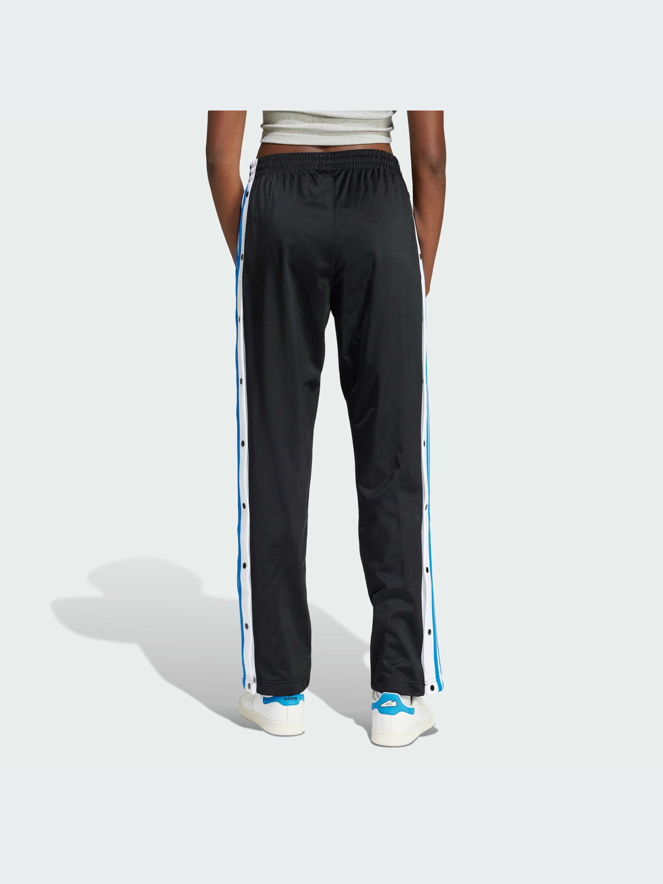 Брюки Adidas Adicolor модель IN6297-KZ Фото