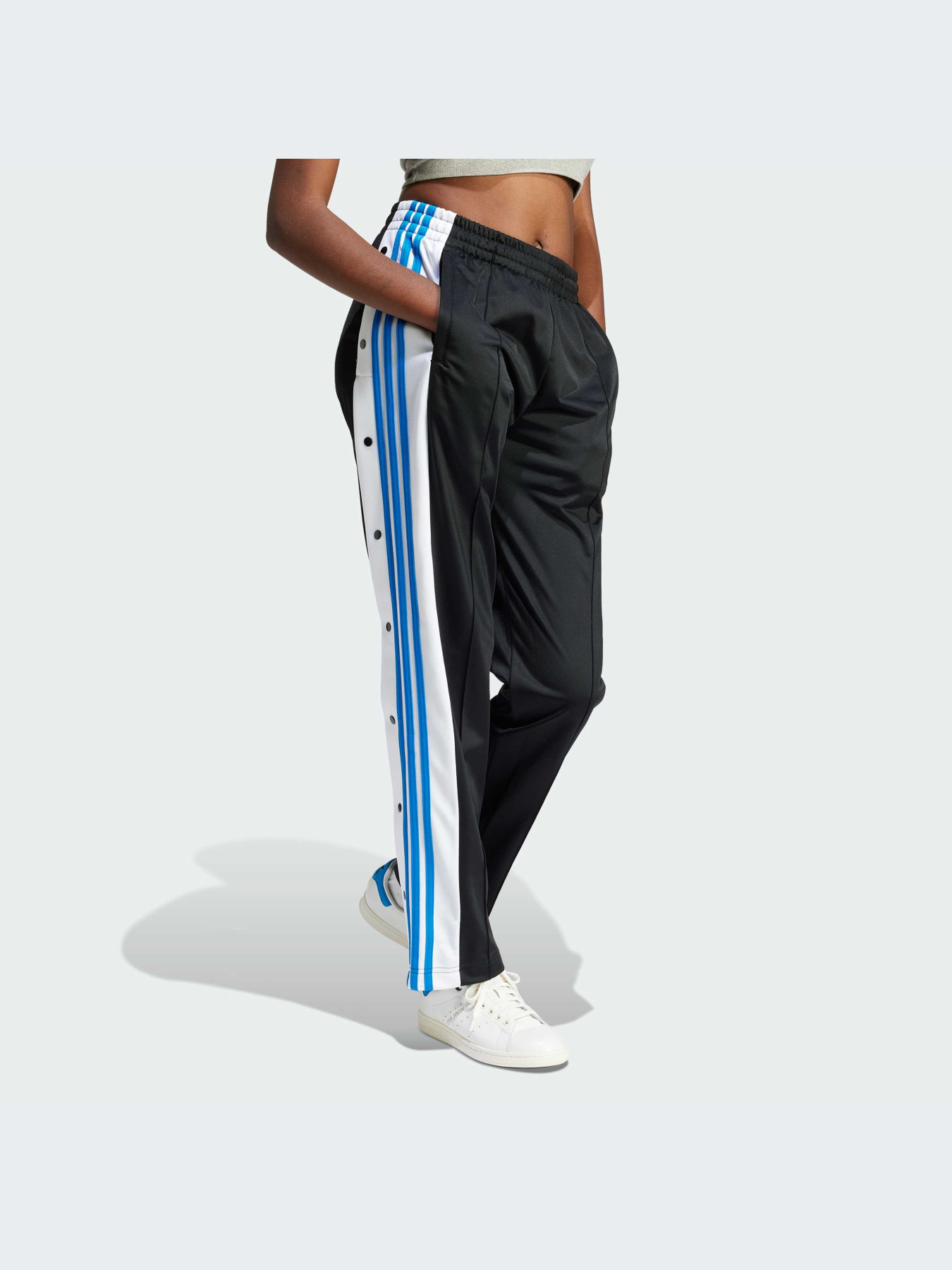 Брюки Adidas Adicolor модель IN6297-KZ Фото