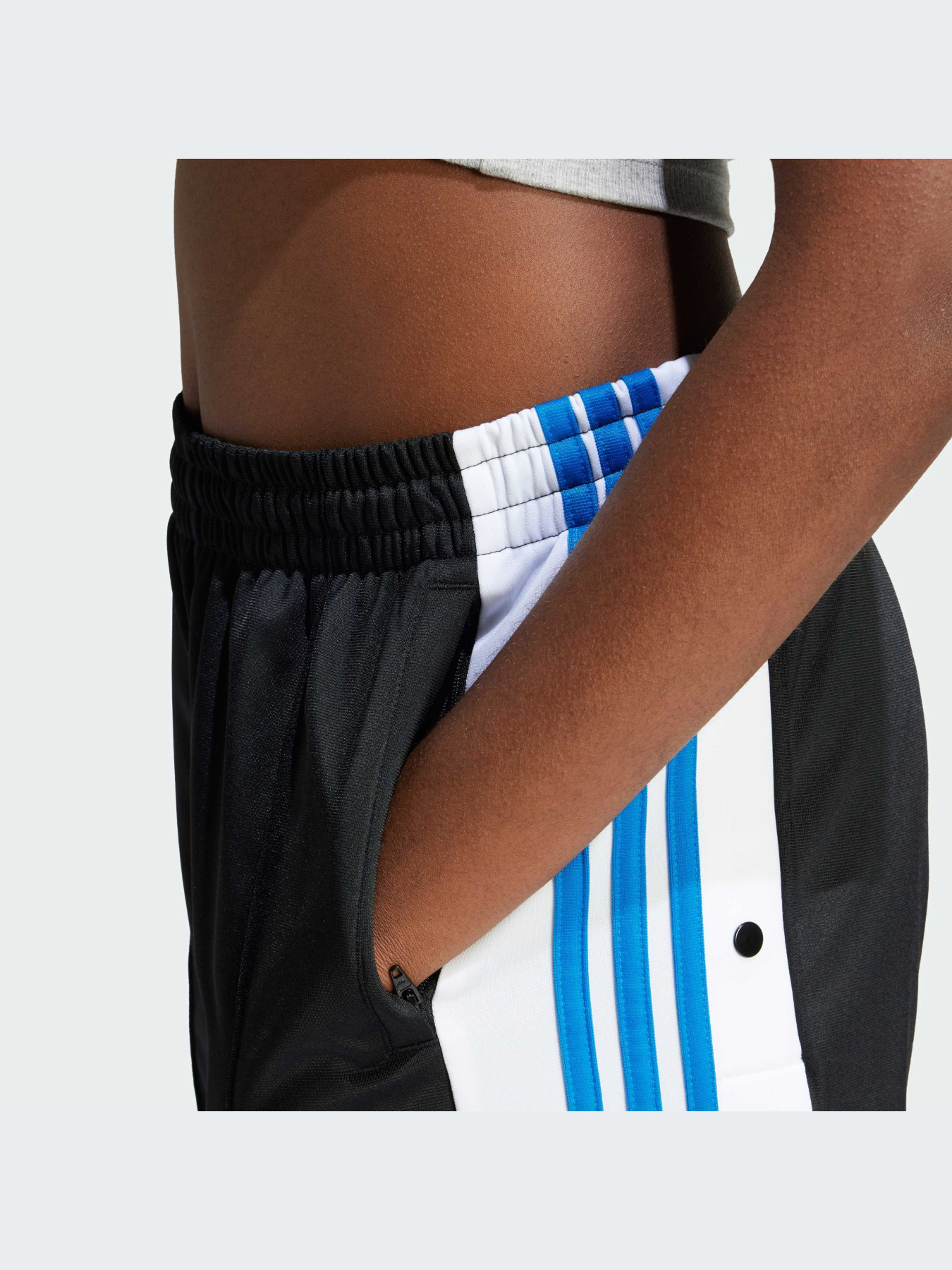 Брюки Adidas Adicolor модель IN6297-KZ Фото