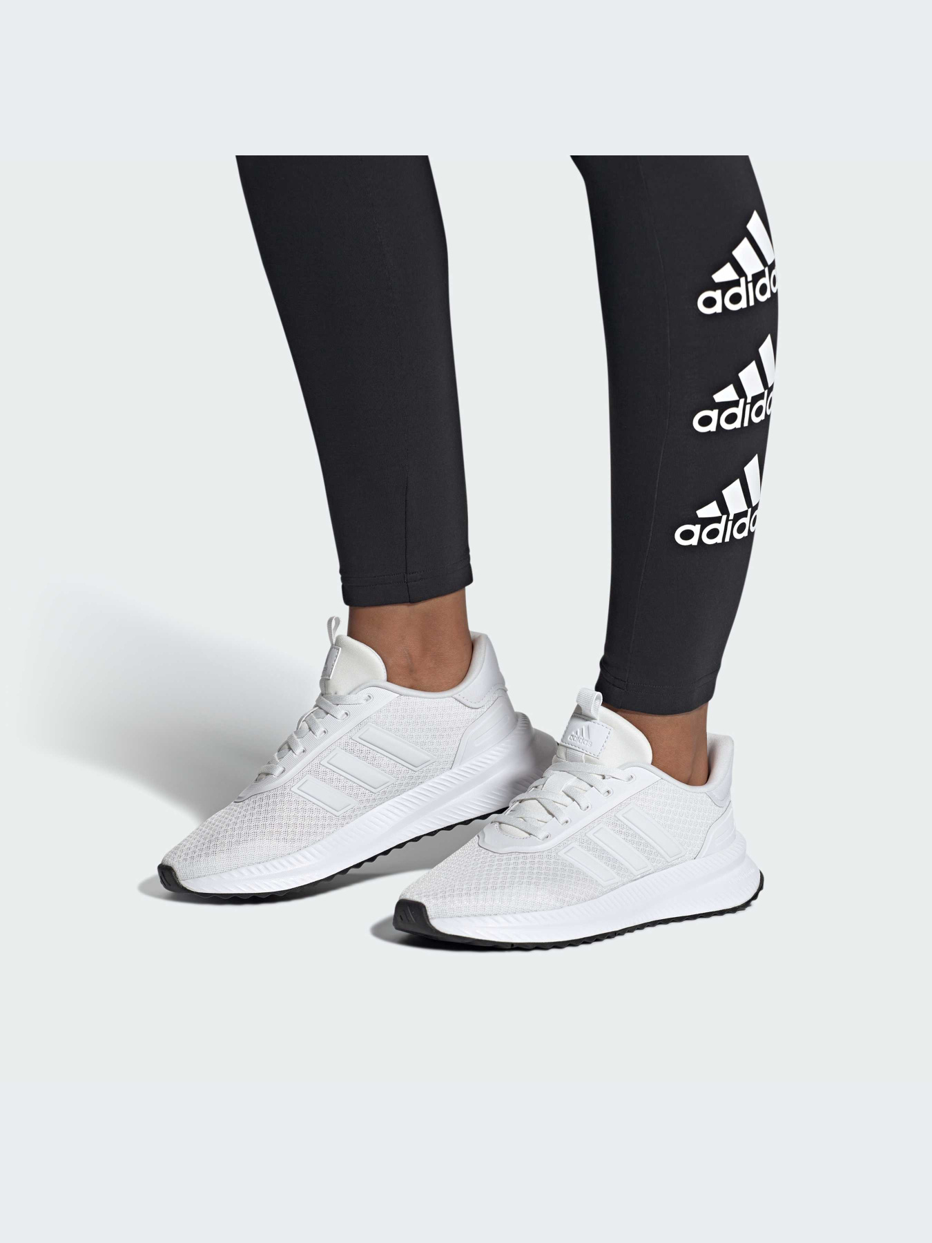 Кроссовки Adidas XPLR модель ID0481-KZ Кроссовки Adidas XPLR модель ID0481-KZ Фото