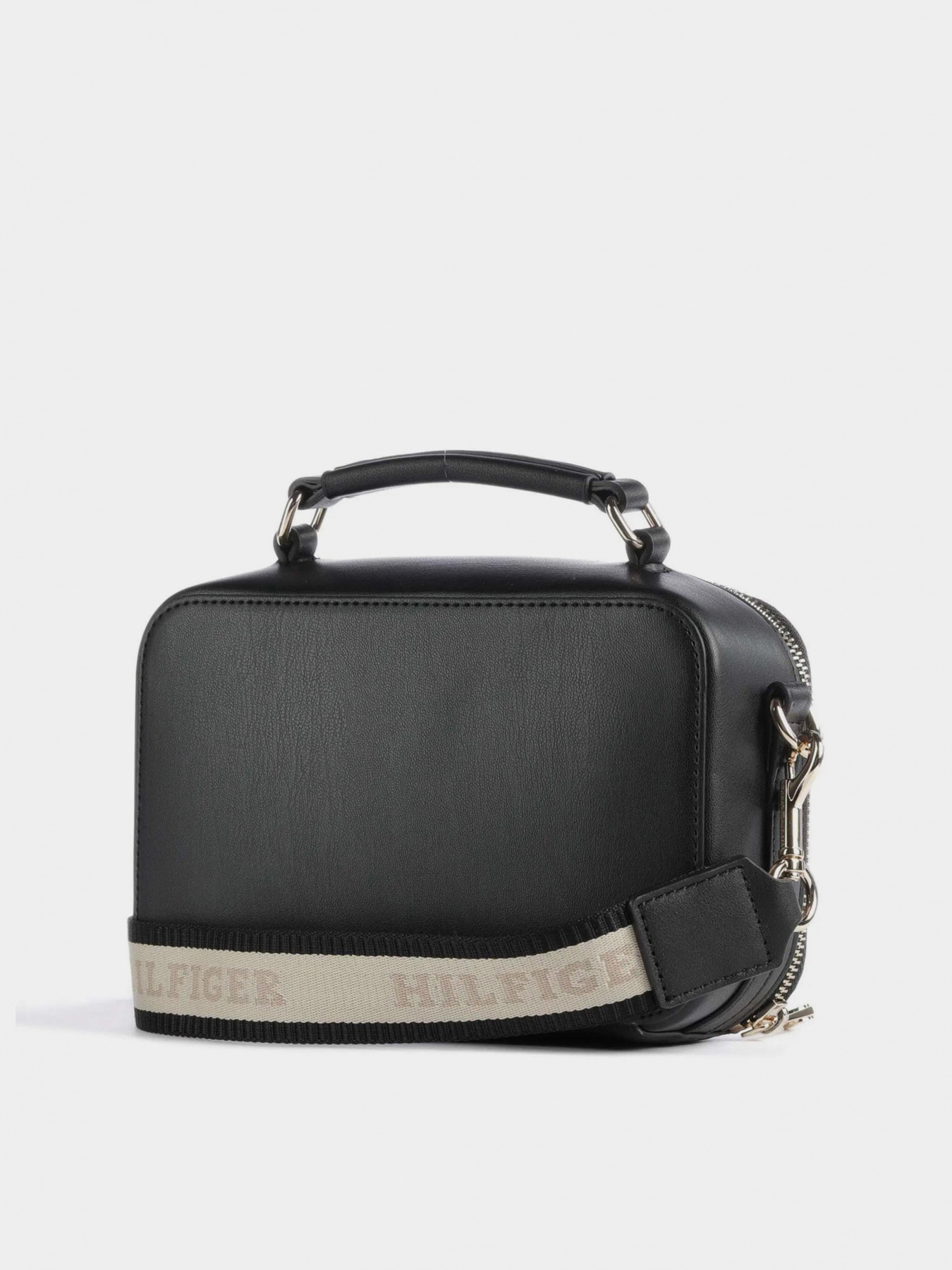 Сумки Tommy Hilfiger модель AW0AW15689-BDS Сумки Tommy Hilfiger модель AW0AW15689-BDS Фото