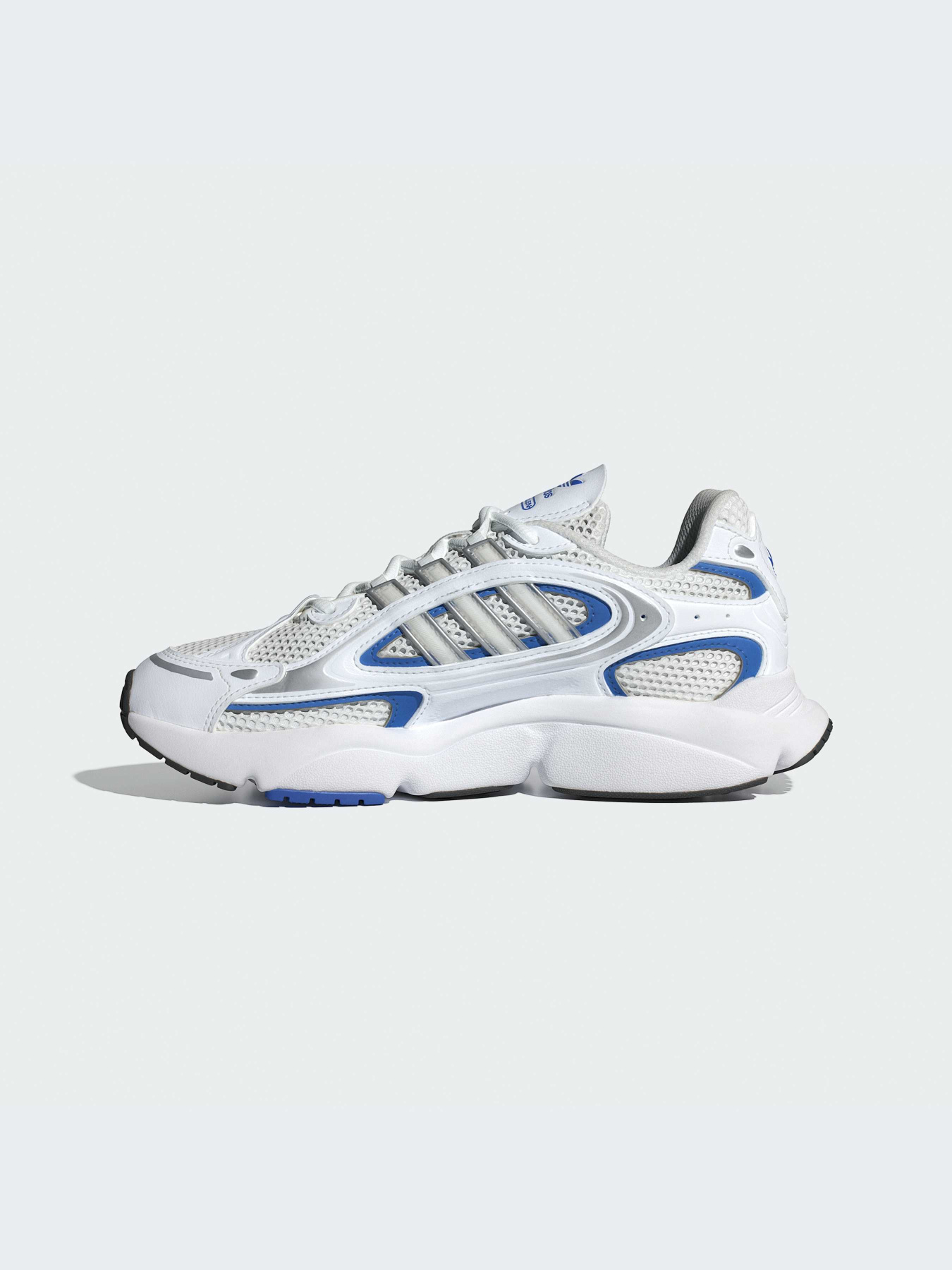 Кроссовки повседневные Adidas Ozweego модель ID3738 Кроссовки повседневные Adidas Ozweego модель ID3738 Фото