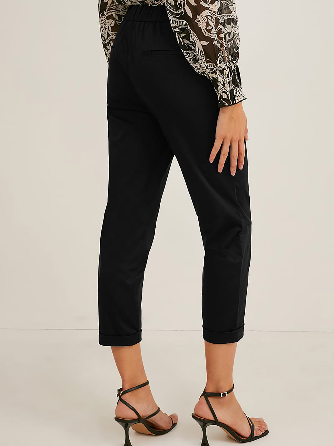 Классические штаны C&A модель 71768 Фото