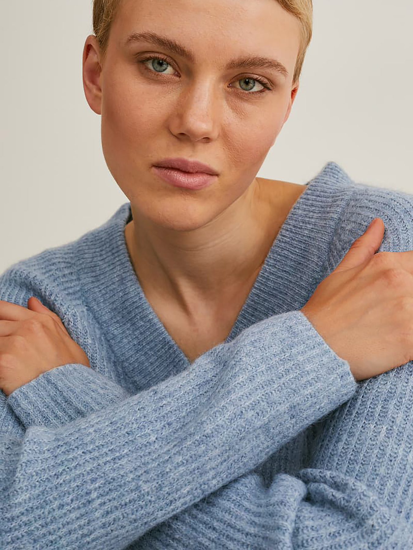 Джемпер C&A модель 71803 Джемпер C&A модель 71803 Фото