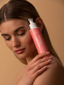 Успокаивающий гель для умывания с витамином F для сухой и нормальной кожи MARIE FRESH Cosmetics модель cgds-1-150 Фото