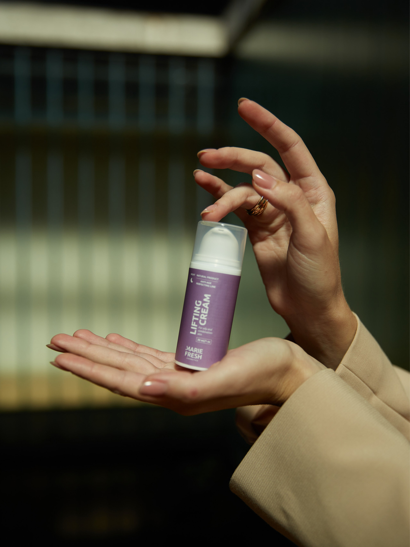 Ночной крем лифтинг с муцином улитки для зрелой жирной и комбинированной кожи MARIE FRESH Cosmetics модель nlos-1-30 Фото