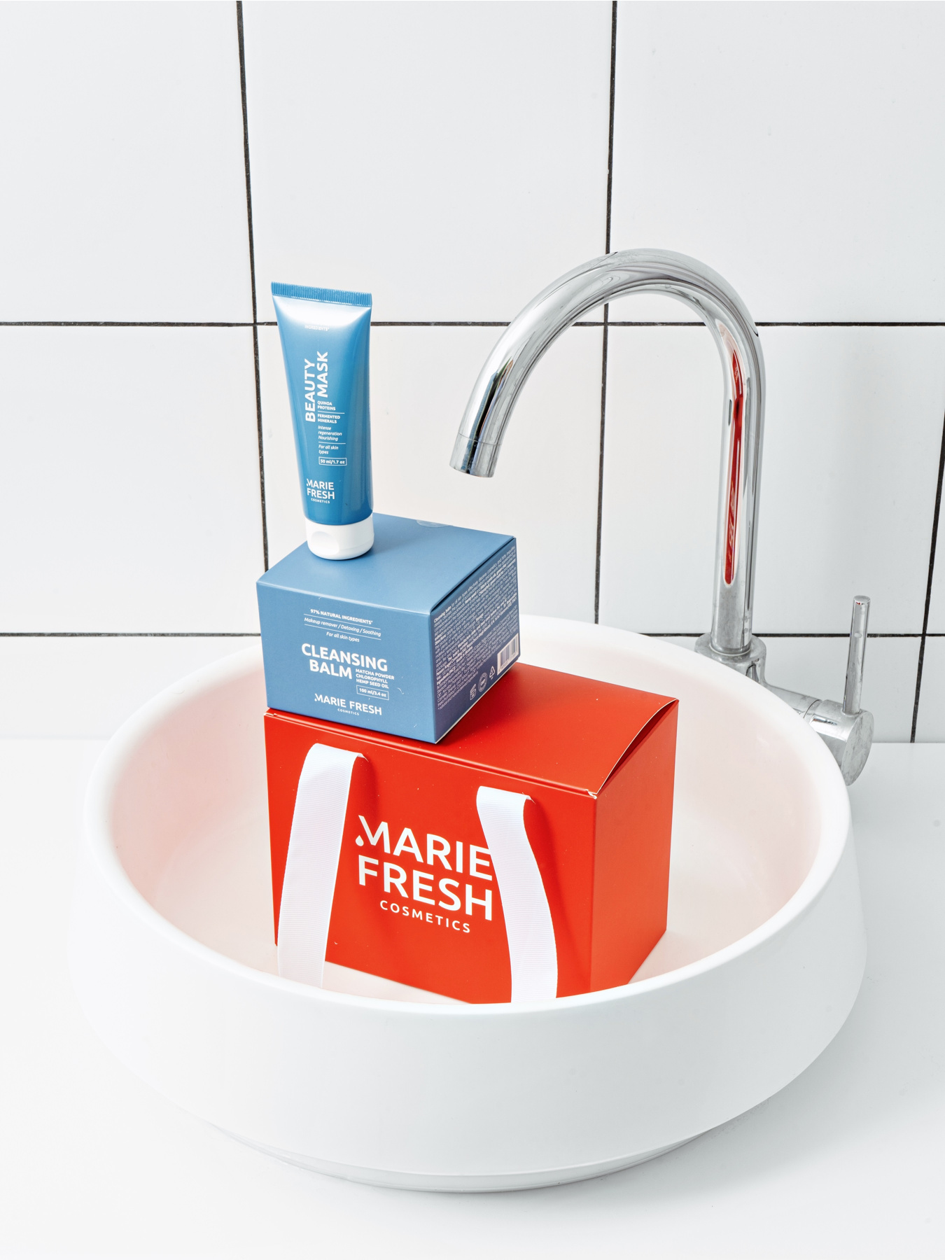 Набор Queen's Secret Beauty Set MARIE FRESH Cosmetics модель qsbs-3-2 Фото