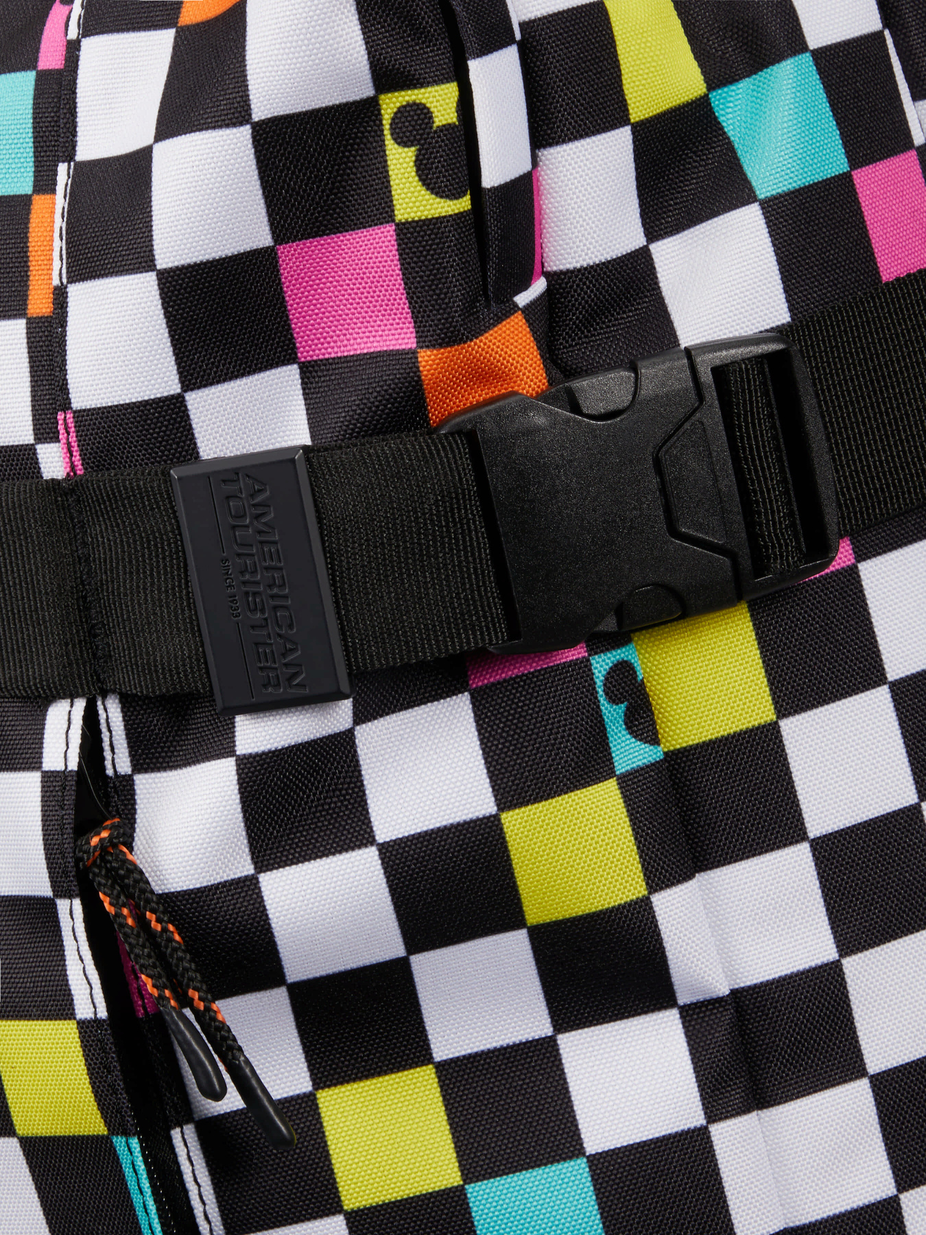 Чемодан American Tourister модель 60C02001 Чемодан American Tourister модель 60C02001 Фото