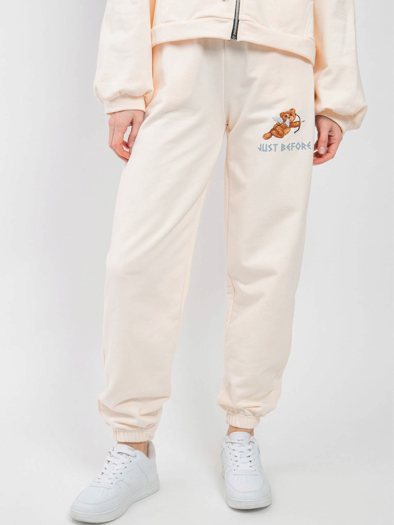 Повсякденний костюм J.B4 (Just Before) модель 7WC1305-1 Повсякденний костюм J.B4 (Just Before) модель 7WC1305-1 Фото