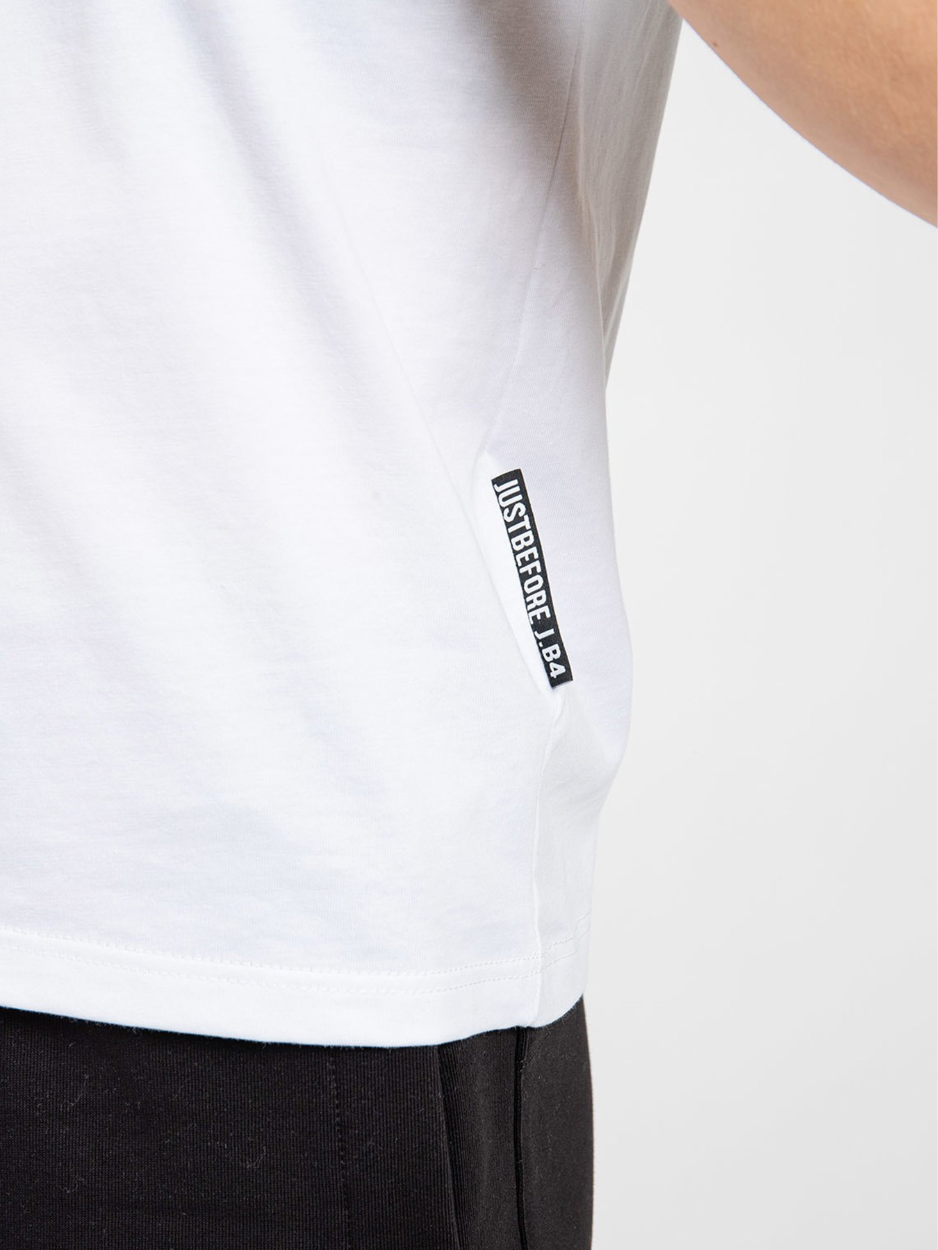 Футболка J.B4 (Just Before) модель 7WF0601 Фото