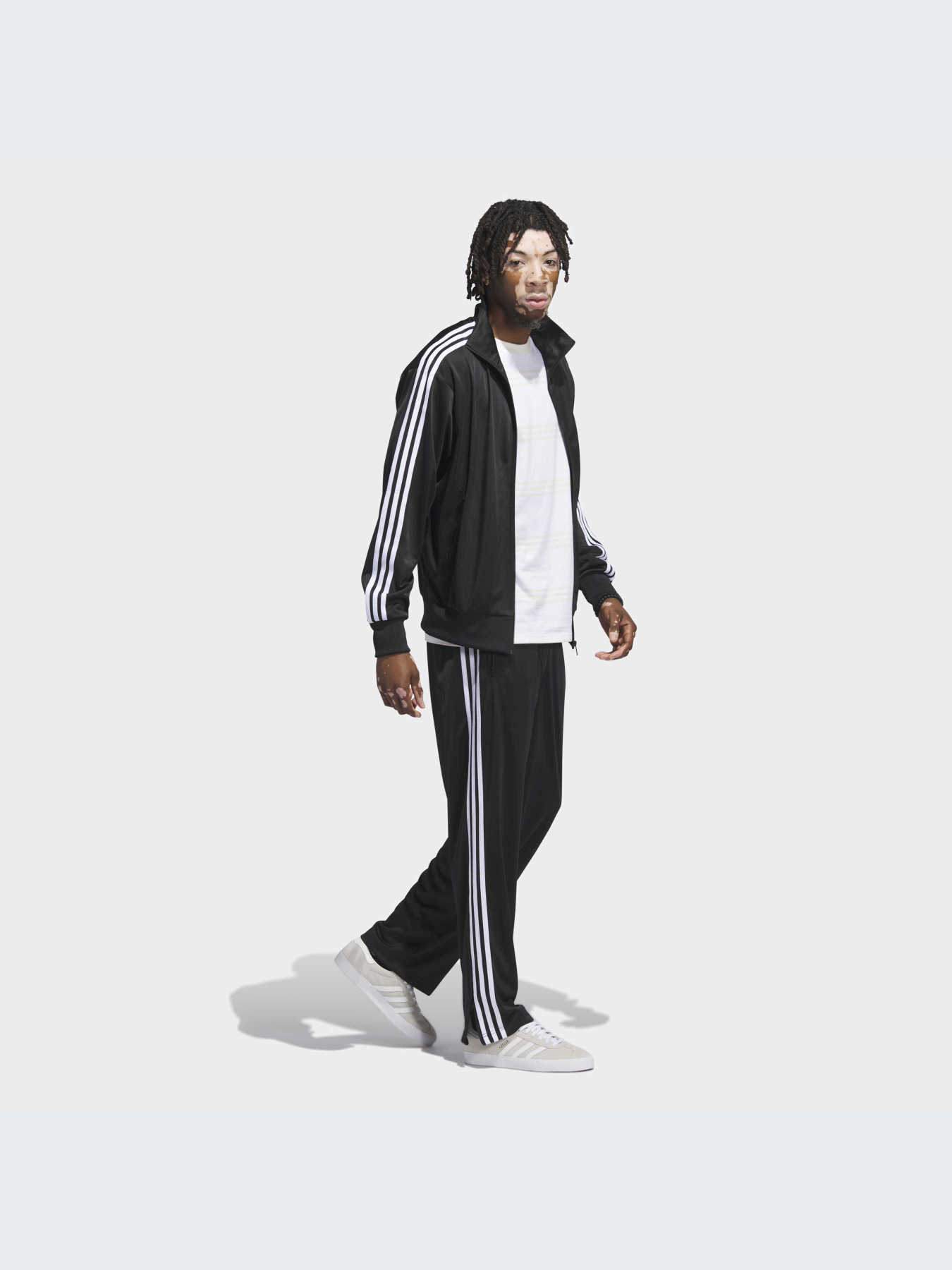 Кофта Adidas модель IJ7058 Фото