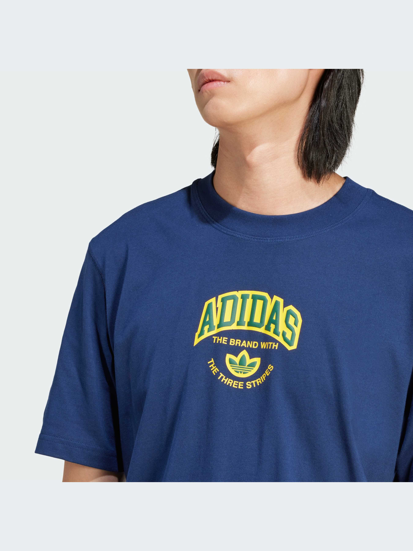 Футболка Adidas Graphics модель IS0184 Фото