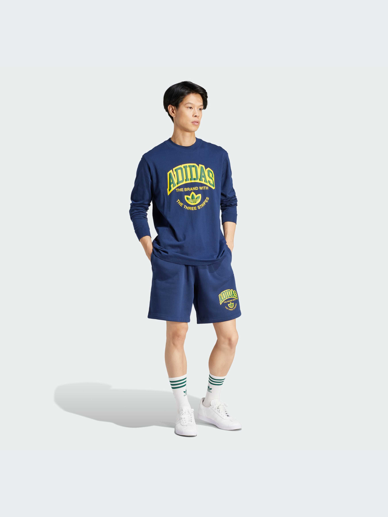 Шорты Adidas Graphics модель IS2930 Фото