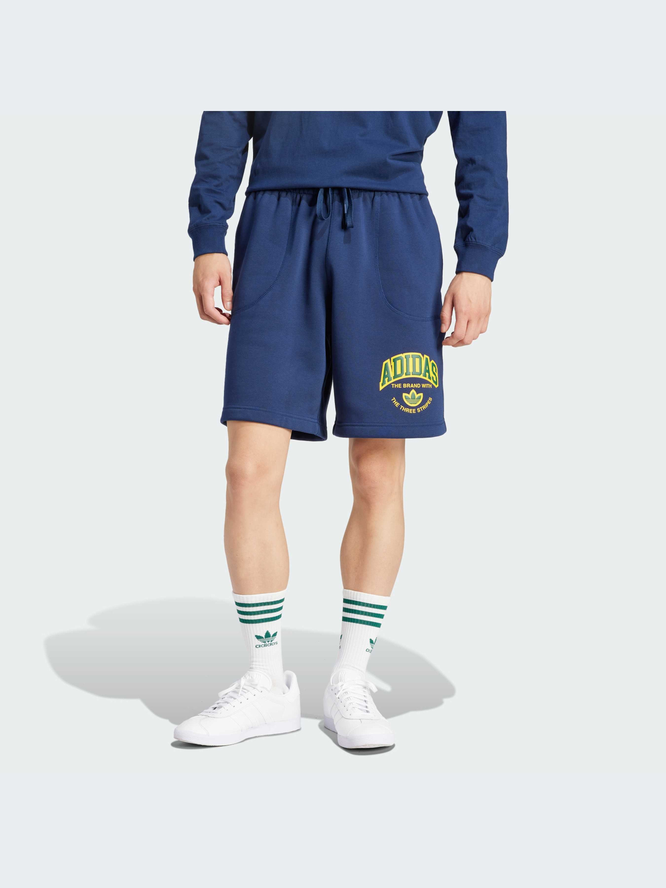 Шорты Adidas Graphics модель IS2930 Фото