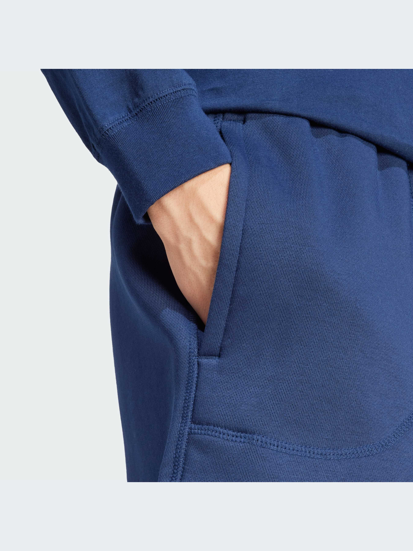 Повсякденні шорти Adidas Graphics модель IS2930 Фото