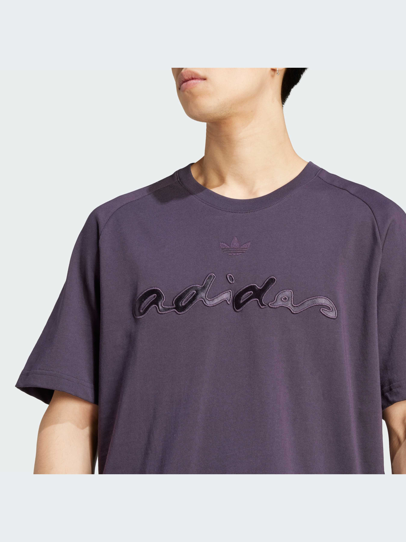 Футболка Adidas Graphics модель IT7493 Фото