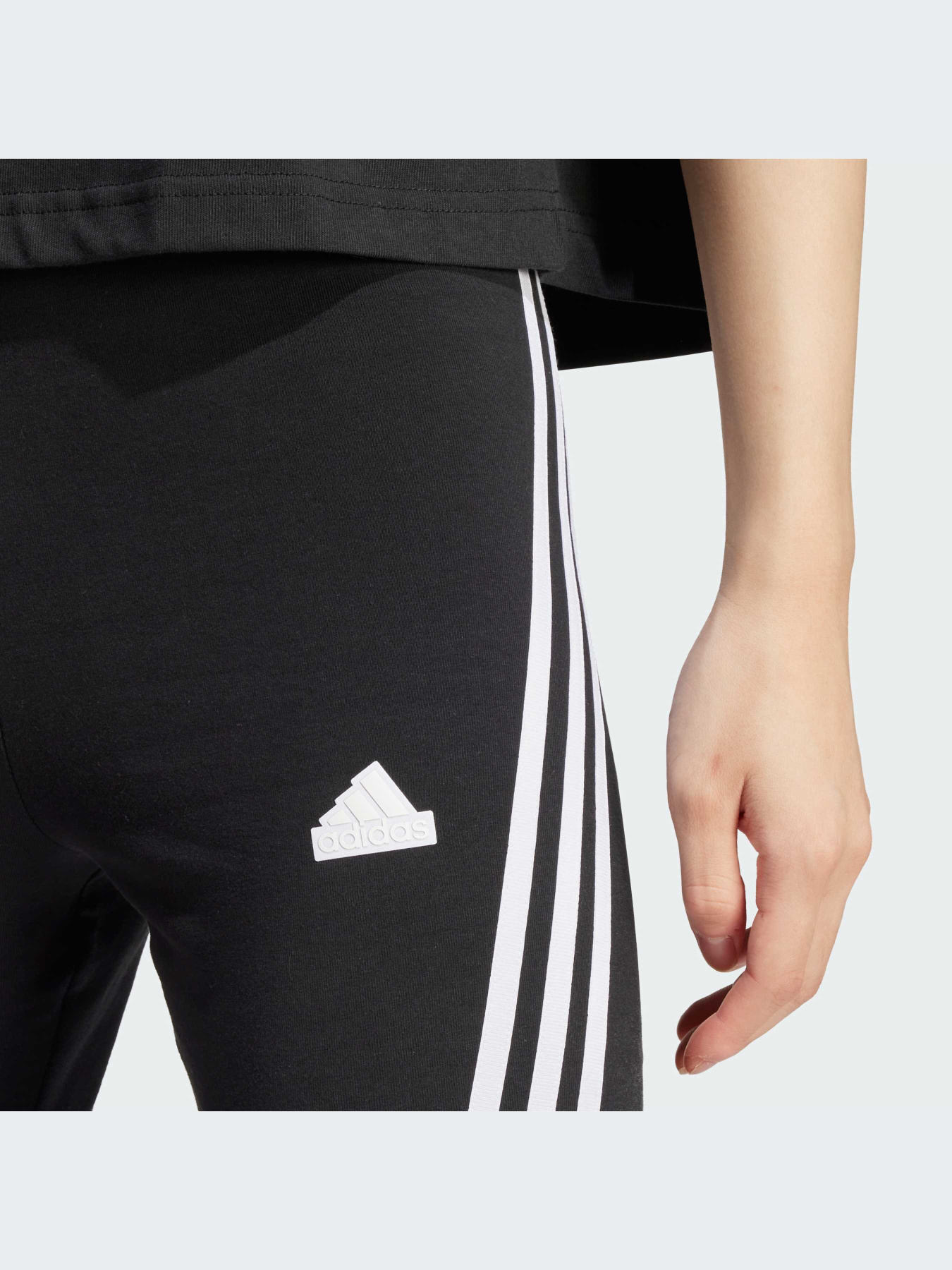 Велосипедки Adidas 3 Stripes модель IP1569 Фото