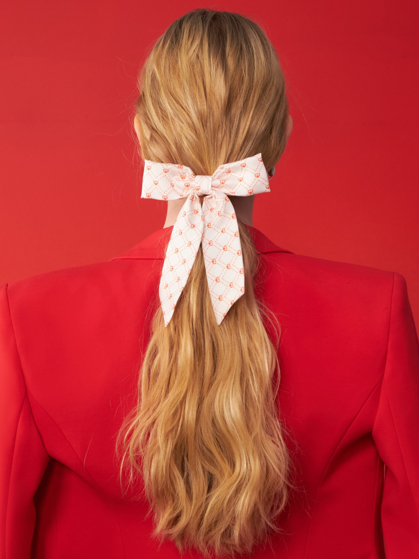 Заколка молочний шовковий бант Gepur модель 46093 Фото