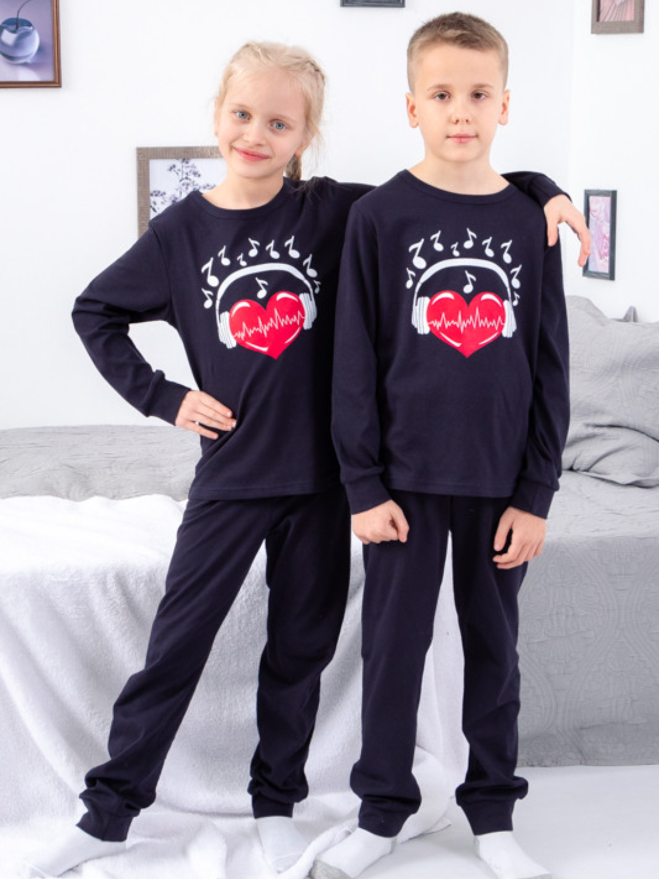 Пижама Носи своє модель 6076-l-serdechka-chornilxno-sinj Фото