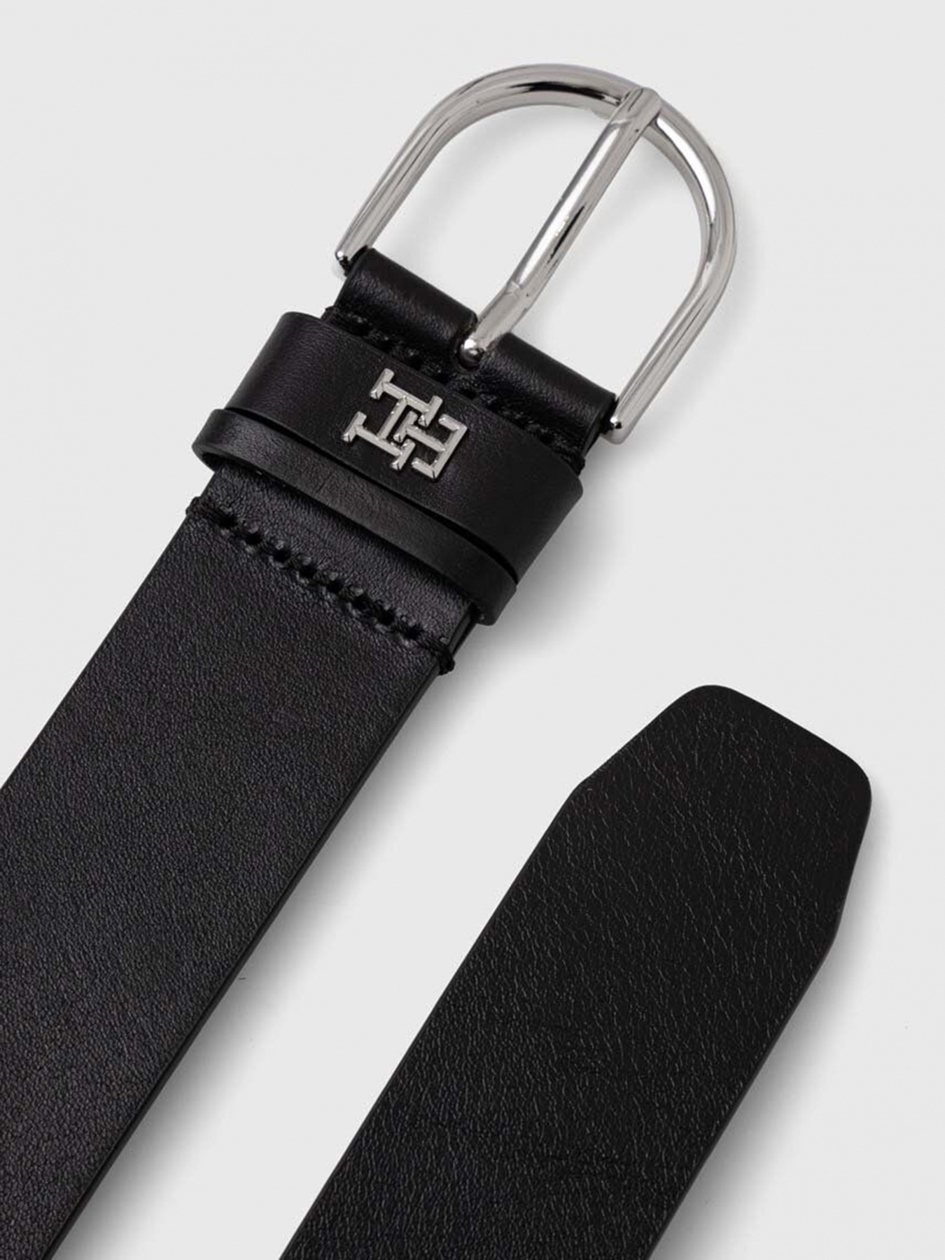 Ремни Tommy Hilfiger модель AW0AW15767-BDS Фото