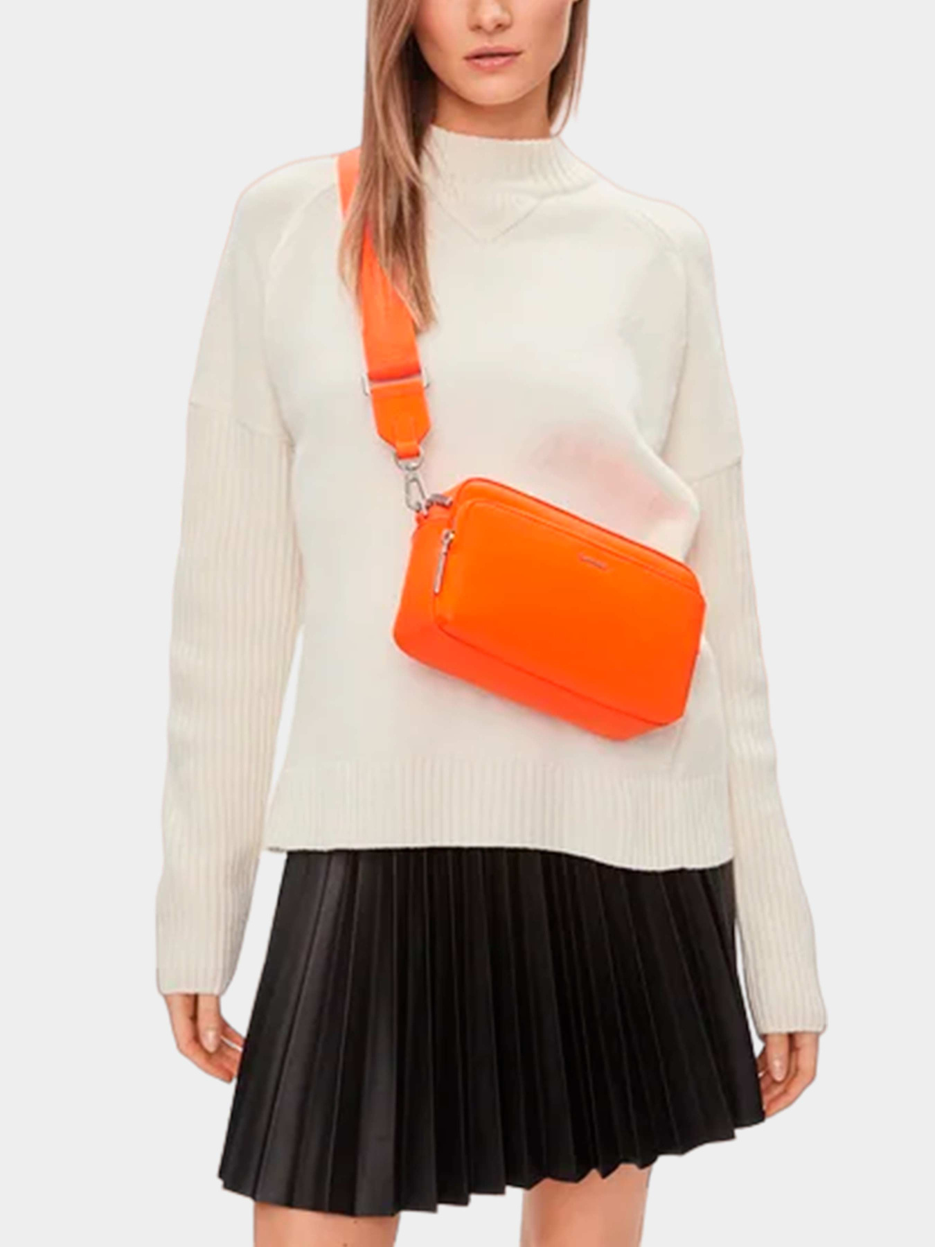 Сумки Calvin Klein модель K60K608410-SA3 Фото