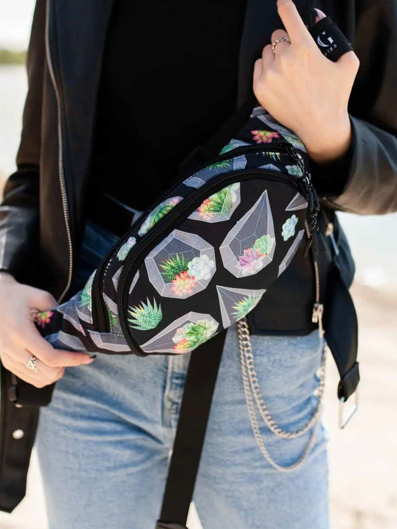 Поясна сумка Without модель 8015472 Поясна сумка Without модель 8015472 Фото